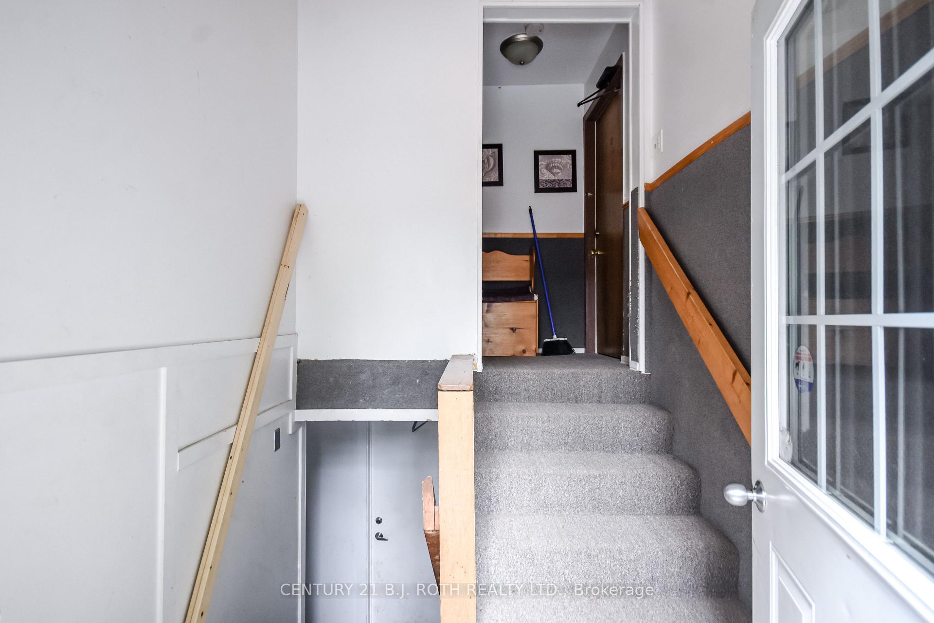 Photo 16 of 6 Caroline Street, Ramara, Atherley — HOMEH