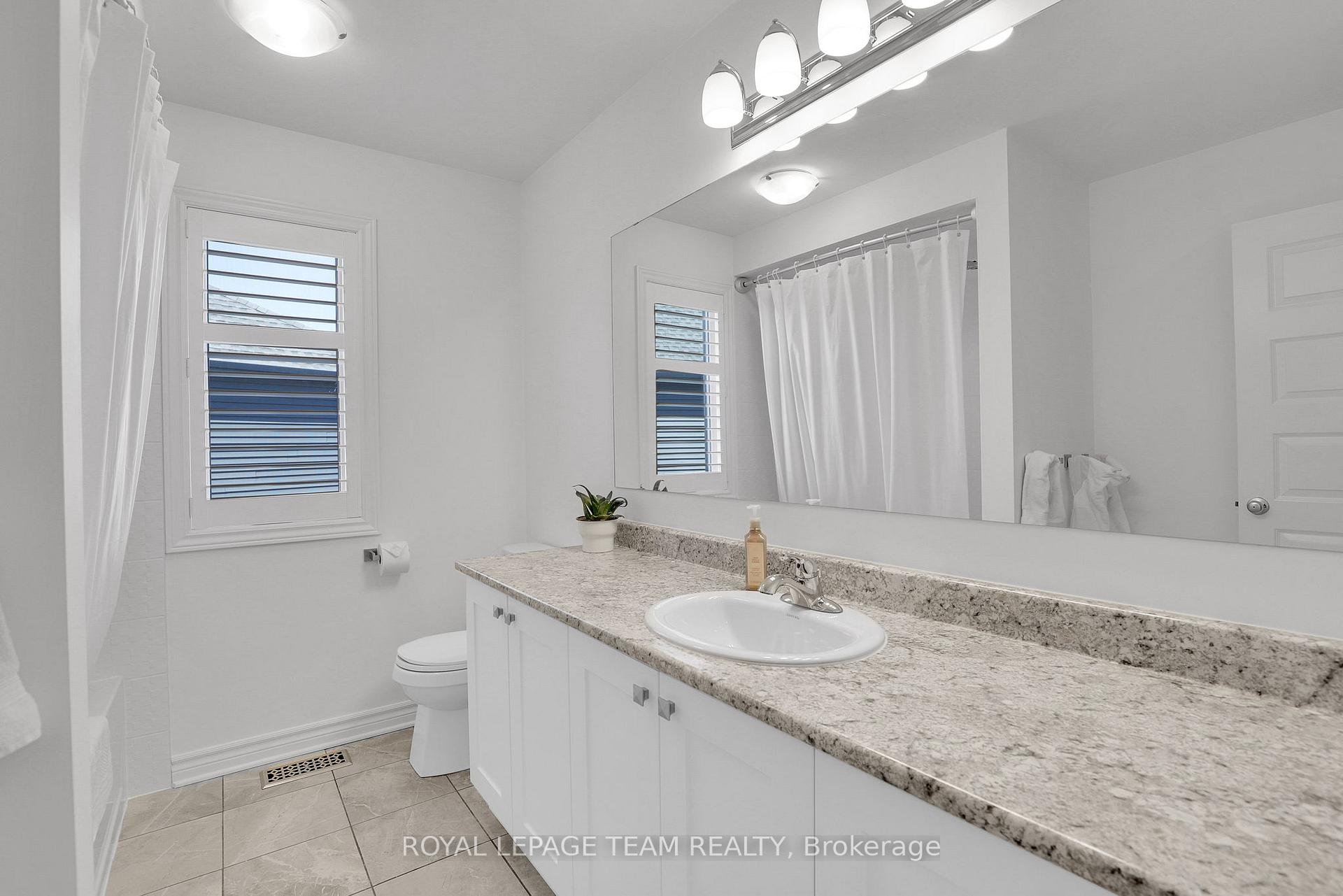 Photo 36 of 38 Sagebrush Crescent, Ottawa, Blossom Park/Kemp Park/Findlay Creek — HOMEH
