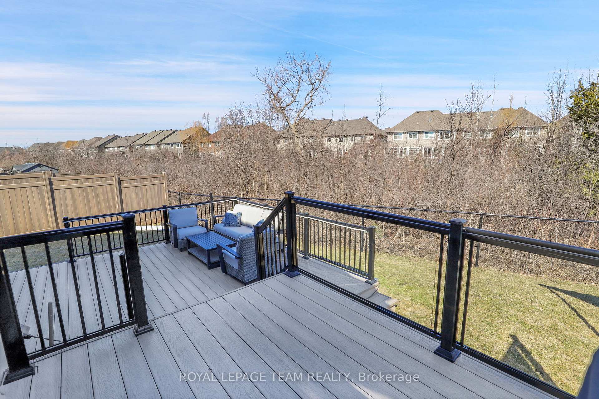 Photo 42 of 38 Sagebrush Crescent, Ottawa, Blossom Park/Kemp Park/Findlay Creek — HOMEH