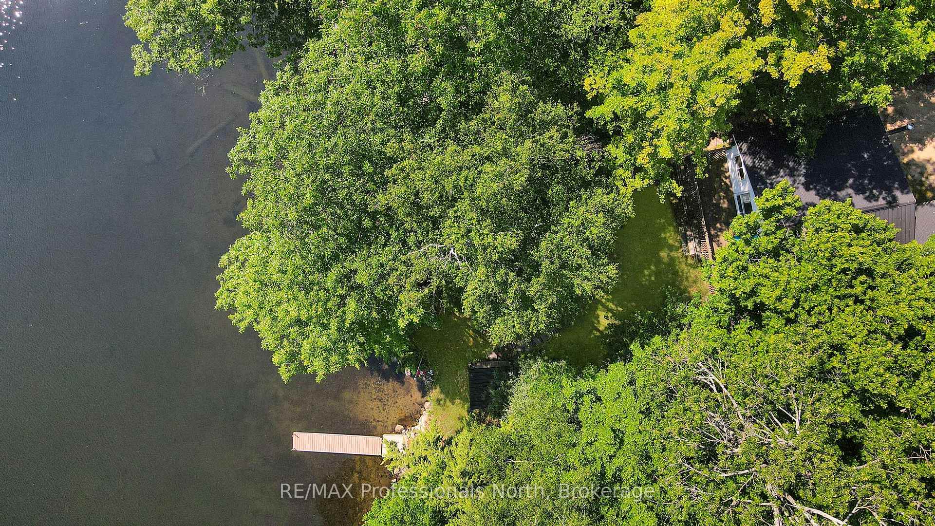 Photo 3 of 1005 Mohican Trail, Minden Hills, Minden — HOMEH