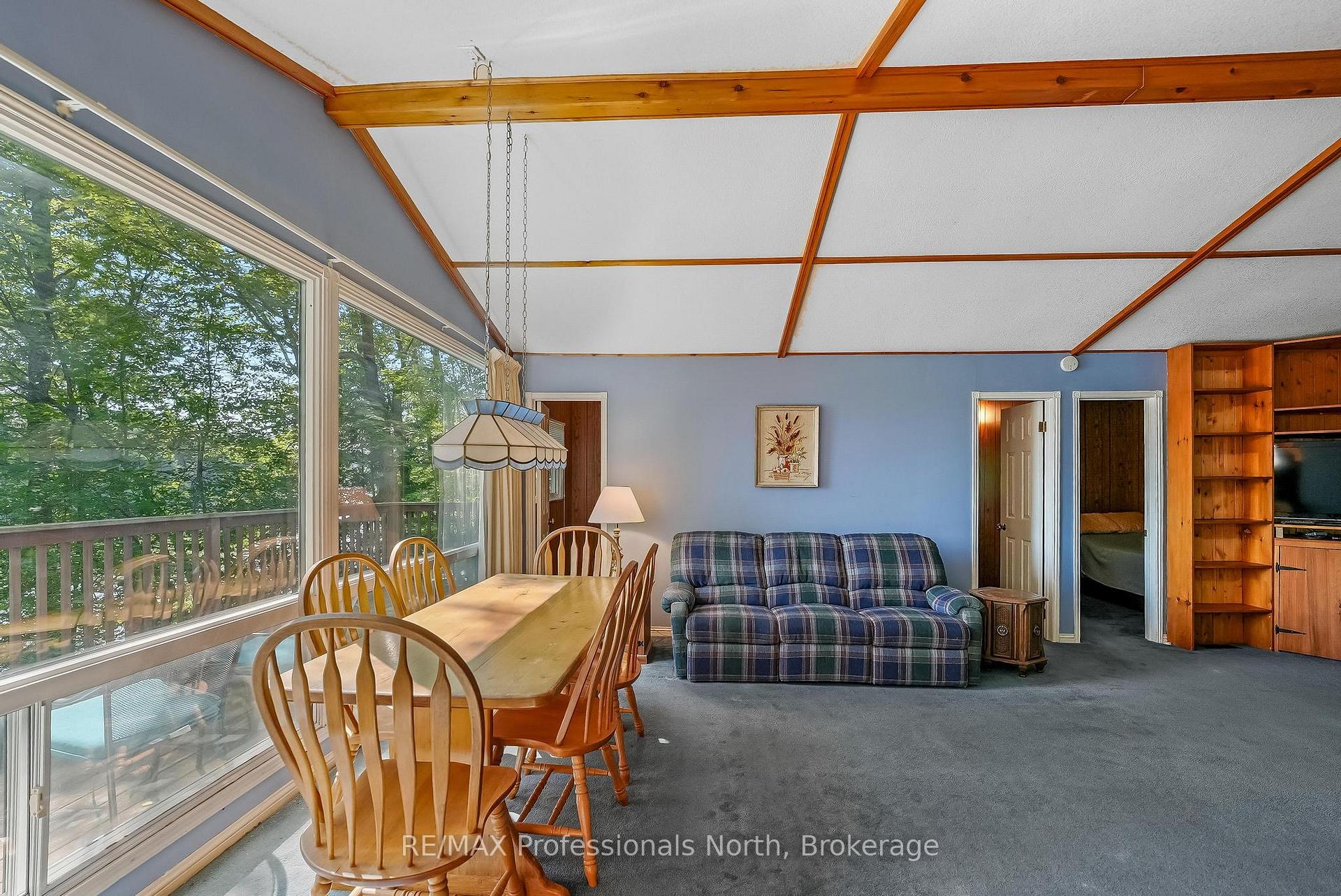 Photo 11 of 1005 Mohican Trail, Minden Hills, Minden — HOMEH