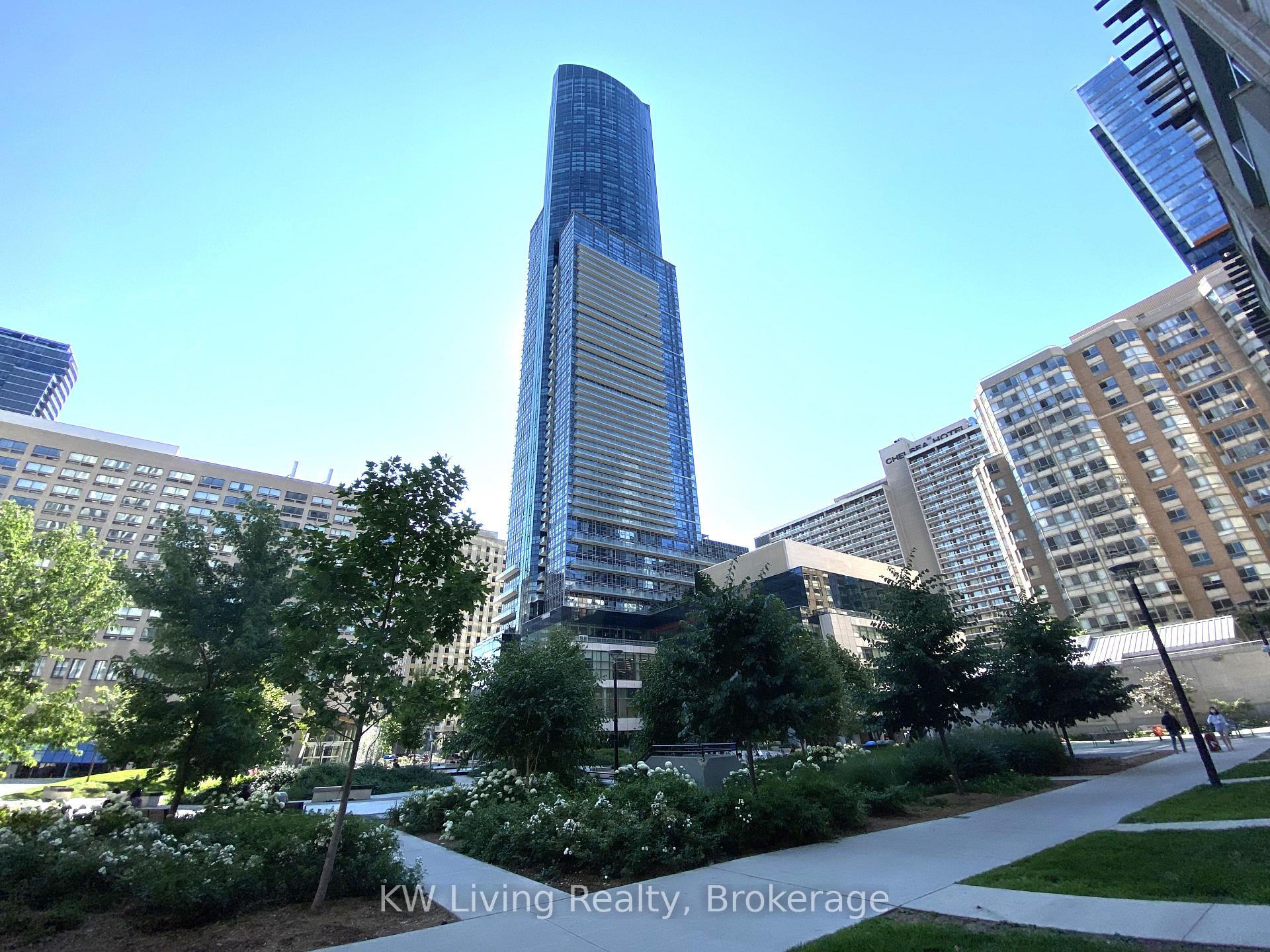 Front of Unit 2507, 386 Yonge Street