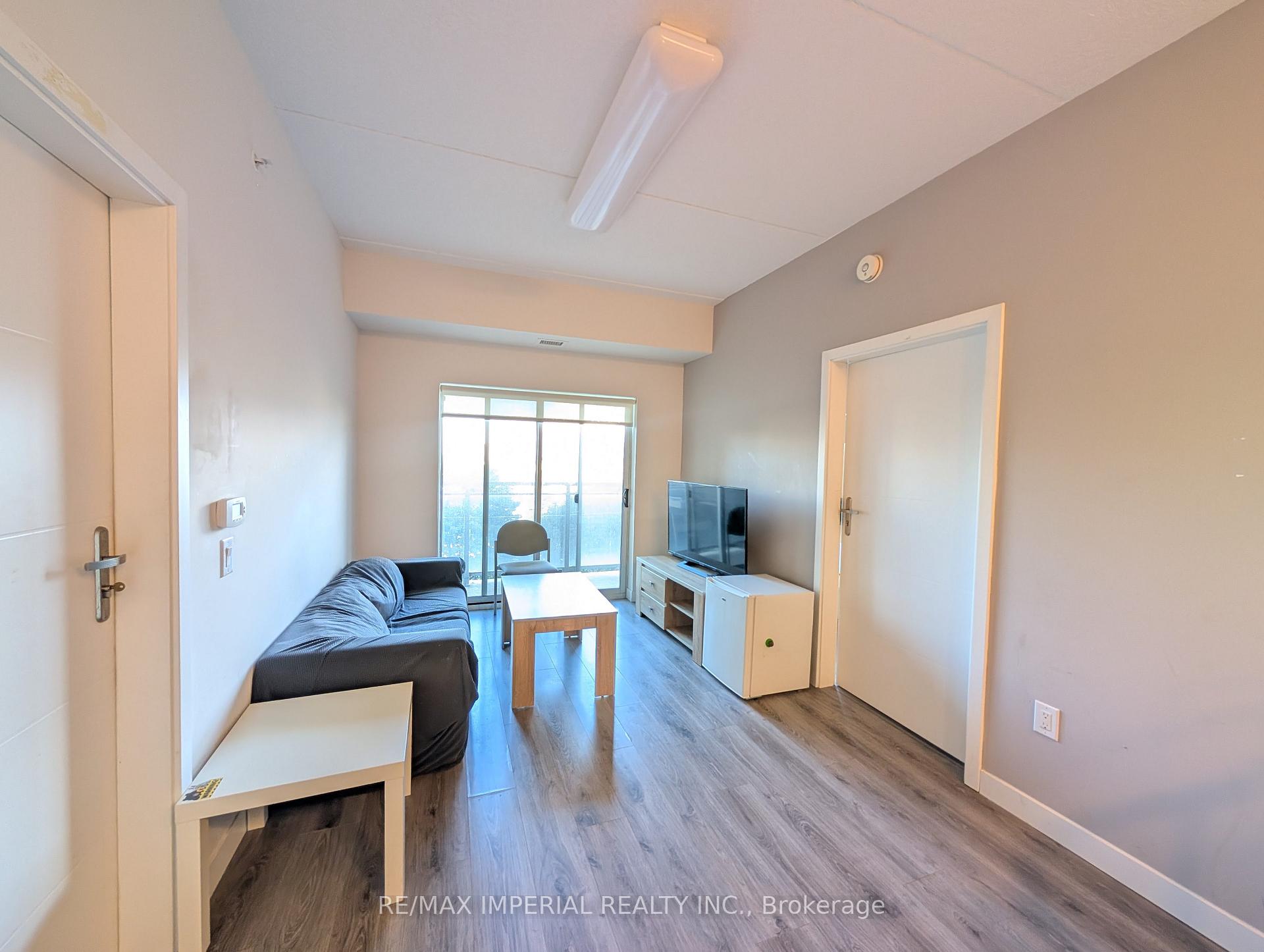 Photo 10 of Unit 526, 251 Hemlock Street, Waterloo, Beechwood/University — HOMEH