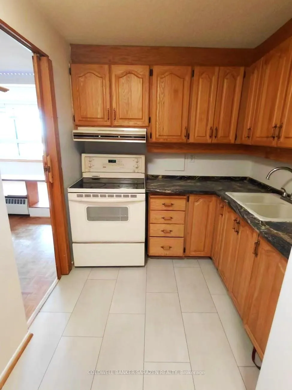 Photo 12 of Unit 811, 1356 Meadowlands Drive E, Ottawa, Borden Farm/Stewart Farm/Carleton Heights/Parkwood Hills — HOMEH