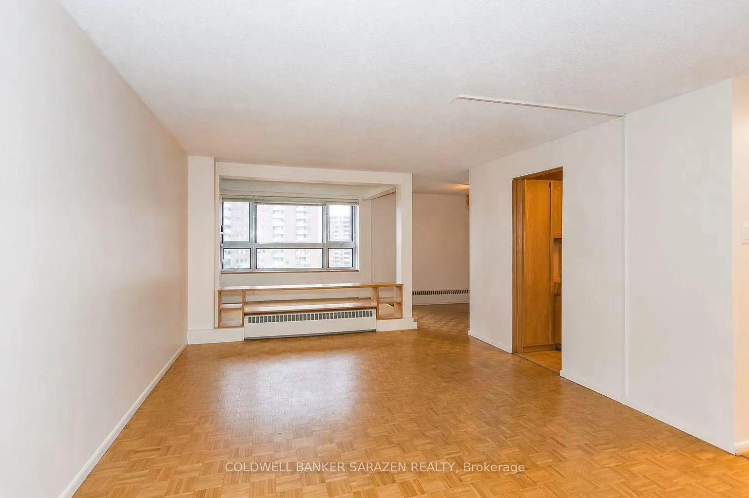 Photo 16 of Unit 811, 1356 Meadowlands Drive E, Ottawa, Borden Farm/Stewart Farm/Carleton Heights/Parkwood Hills — HOMEH