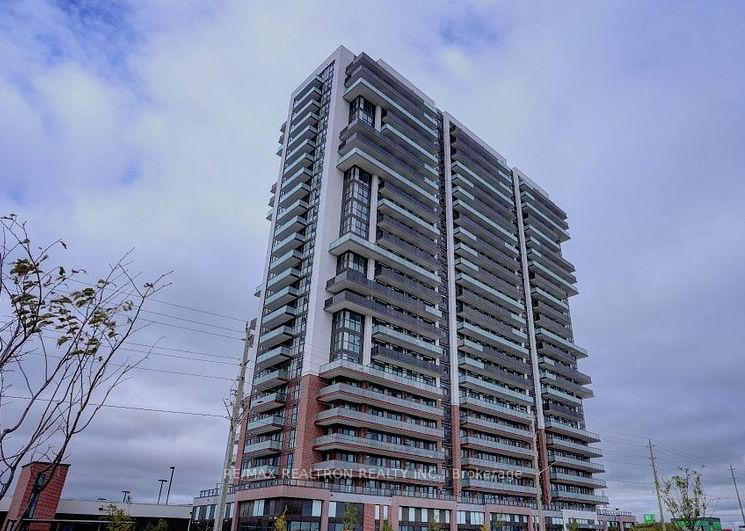 Front of Unit 1218, 2550 Simcoe Street N