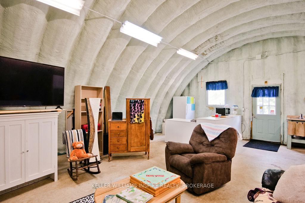 Photo 27 of 2352 Highway 518 W, McMurrich/Monteith, Sprucedale — HOMEH