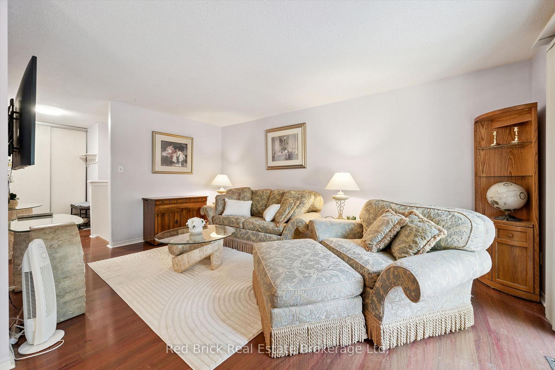 Photo 6 of Unit 36, 90 Ferman Drive, Guelph, Willow West/Sugarbush/West Acres — HOMEH