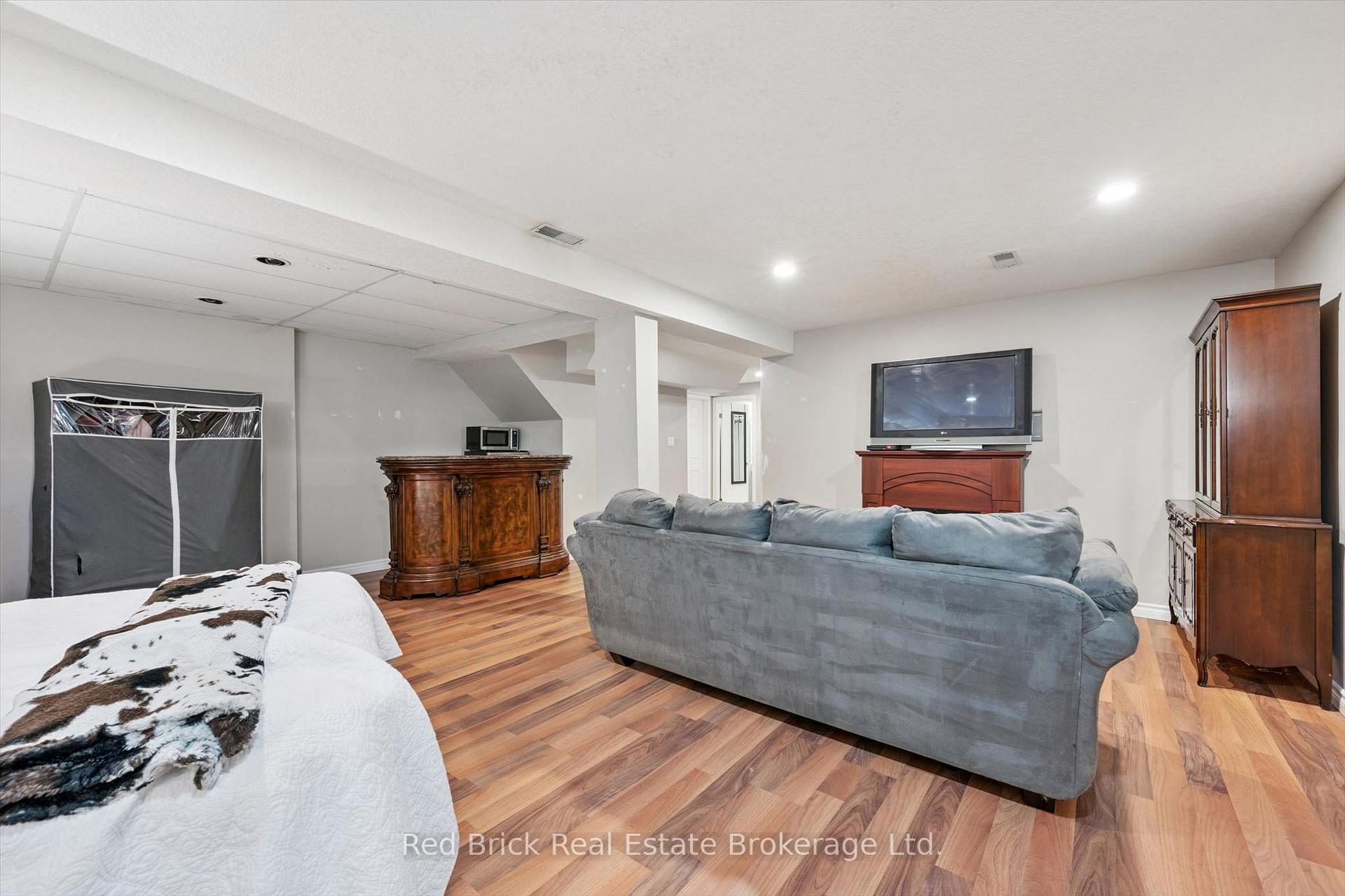 Photo 25 of Unit 36, 90 Ferman Drive, Guelph, Willow West/Sugarbush/West Acres — HOMEH