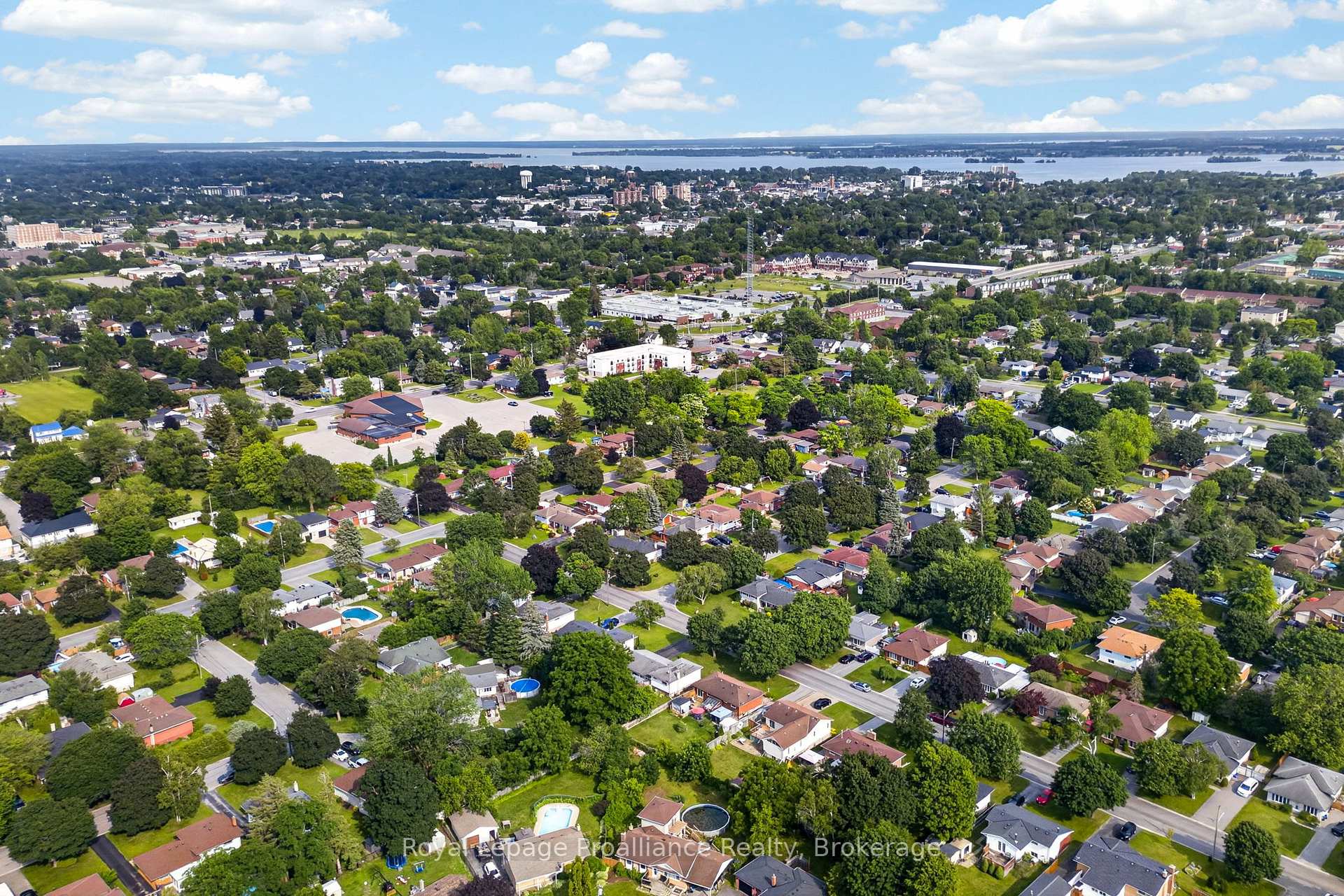 Photo 33 of 12 Stavebank Road, Belleville, Belleville Ward — HOMEH