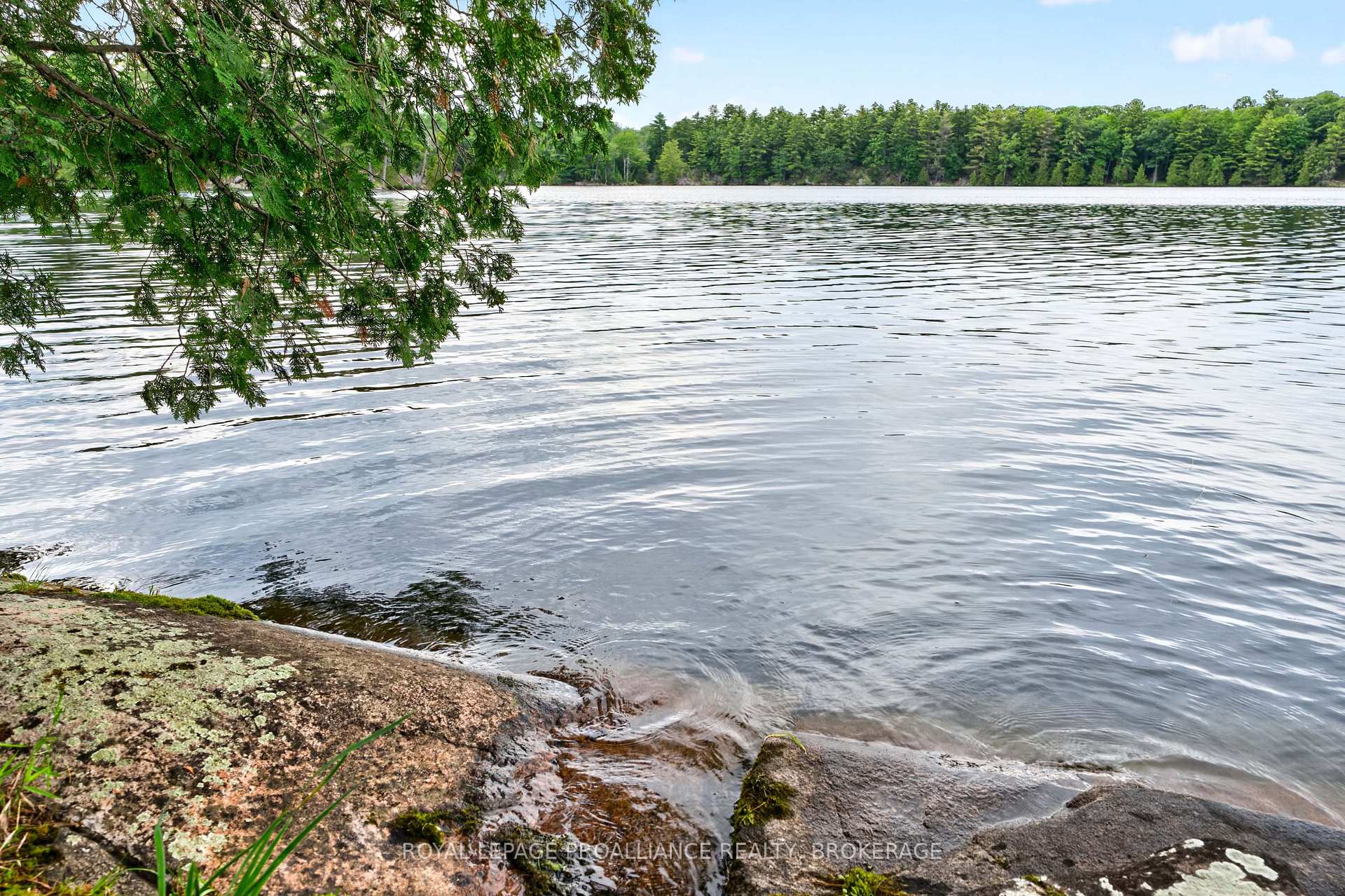 Photo 12 of 3 Scott Island, Rideau Lakes, Rideau Lakes (South Crosby) Twp — HOMEH