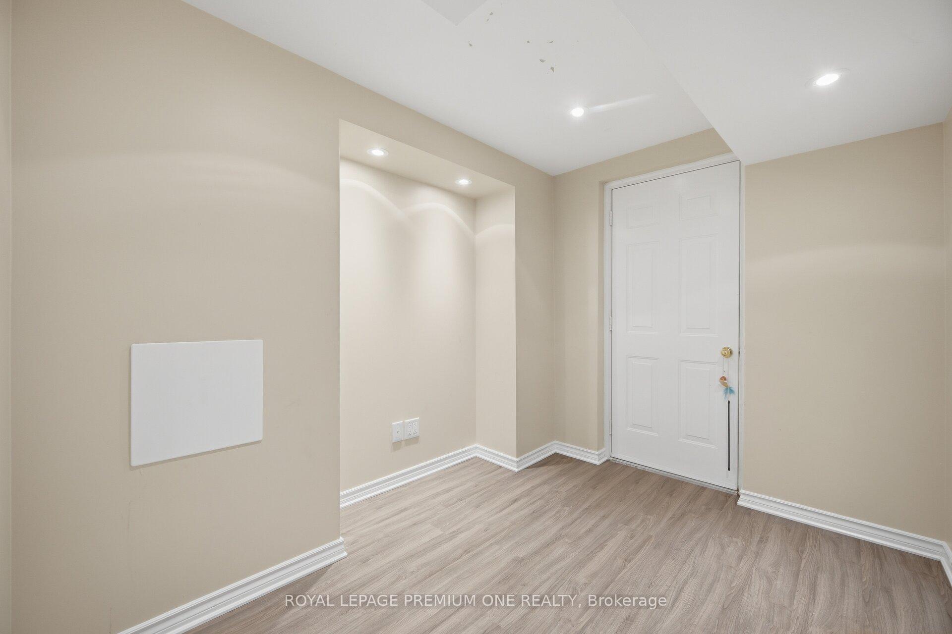 Photo 40 of 64 Amethyst Circle, Brampton, Bram East — HOMEH