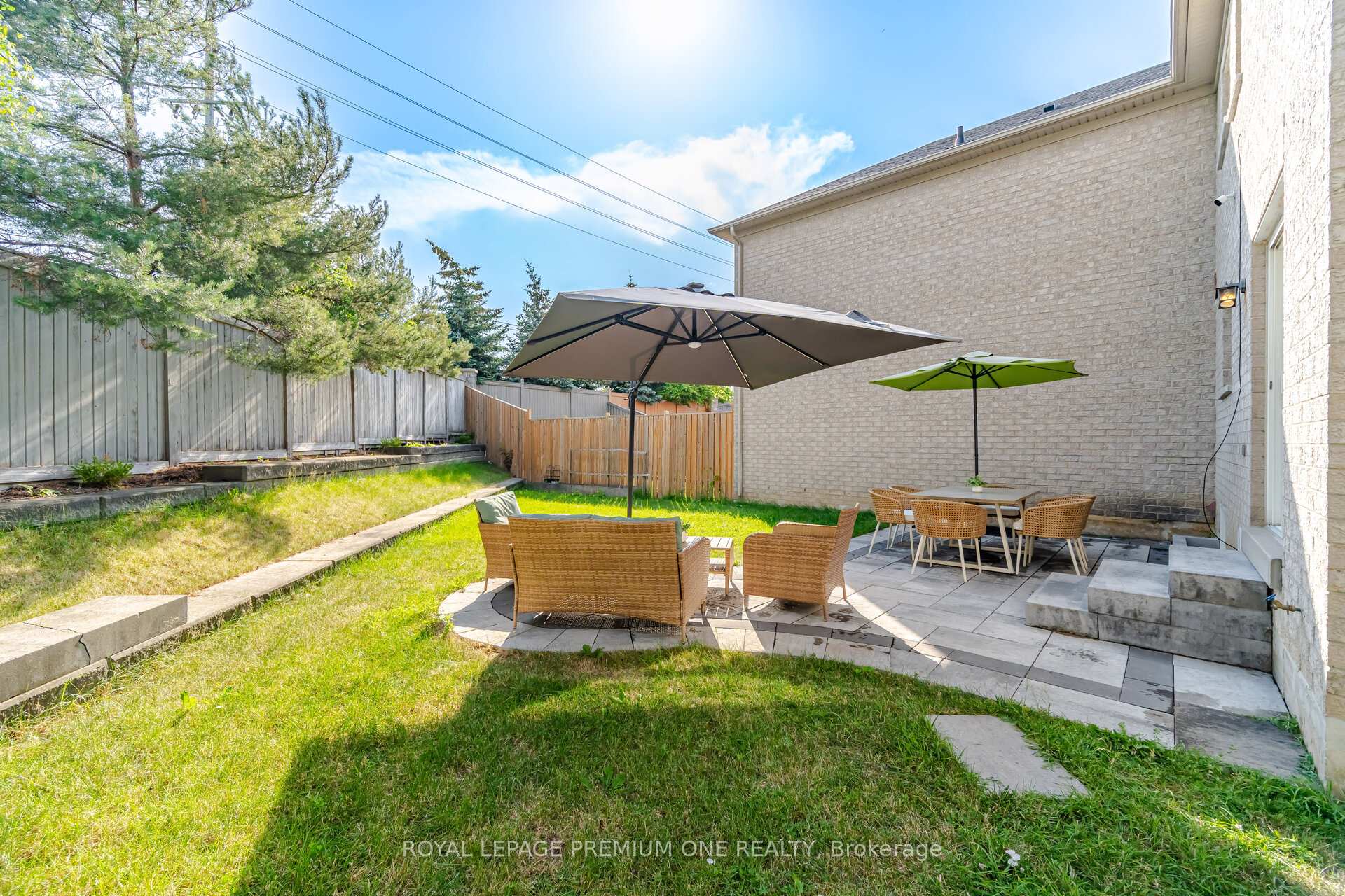 Photo 48 of 64 Amethyst Circle, Brampton, Bram East — HOMEH