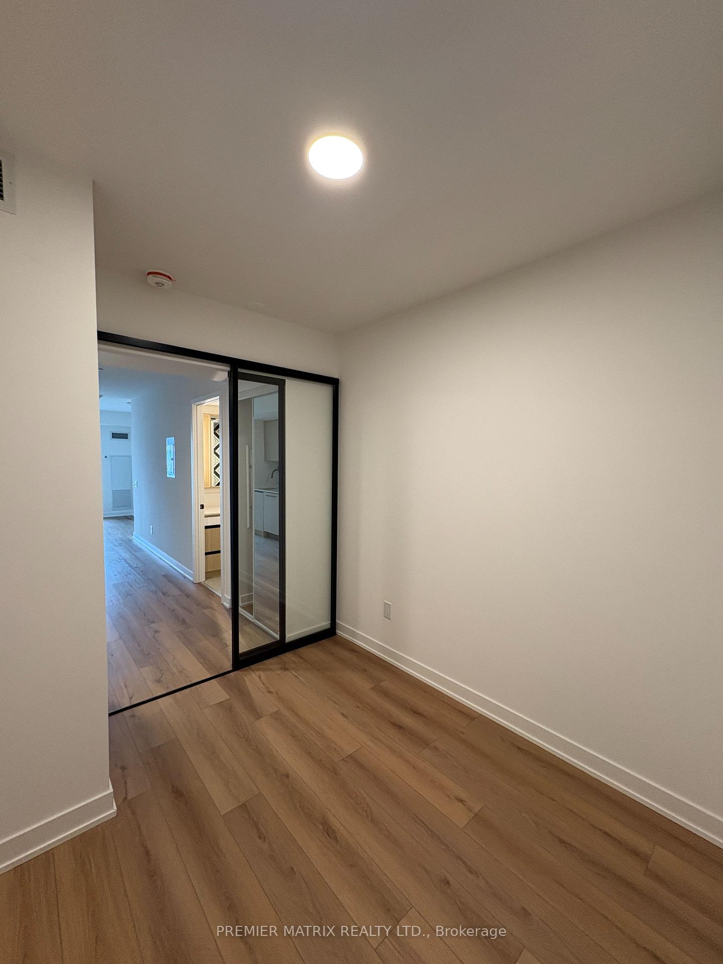 Photo 10 of Unit 309, 5 Lakeview Avenue, Toronto, Trinity-Bellwoods — HOMEH