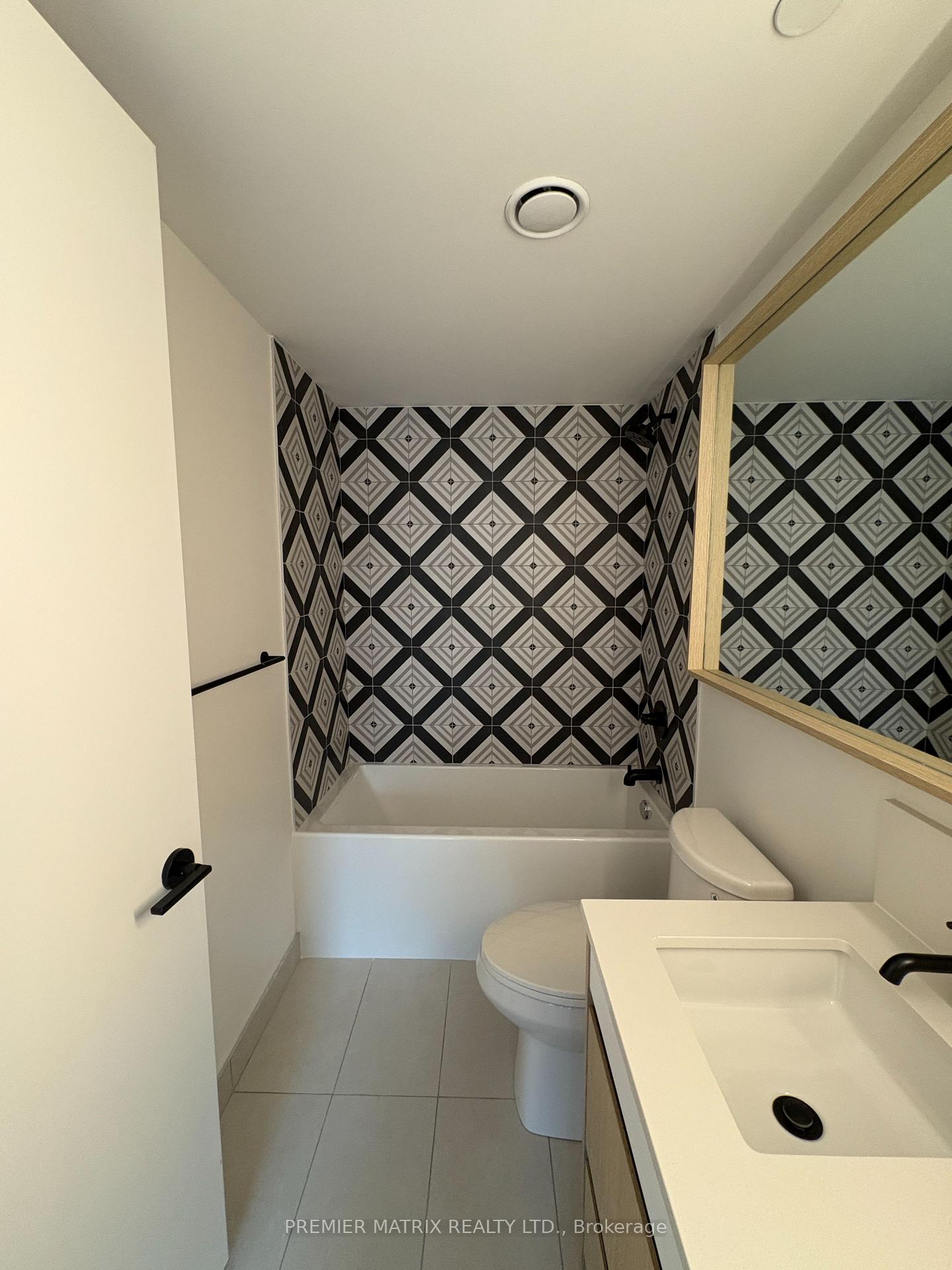 Photo 18 of Unit 309, 5 Lakeview Avenue, Toronto, Trinity-Bellwoods — HOMEH
