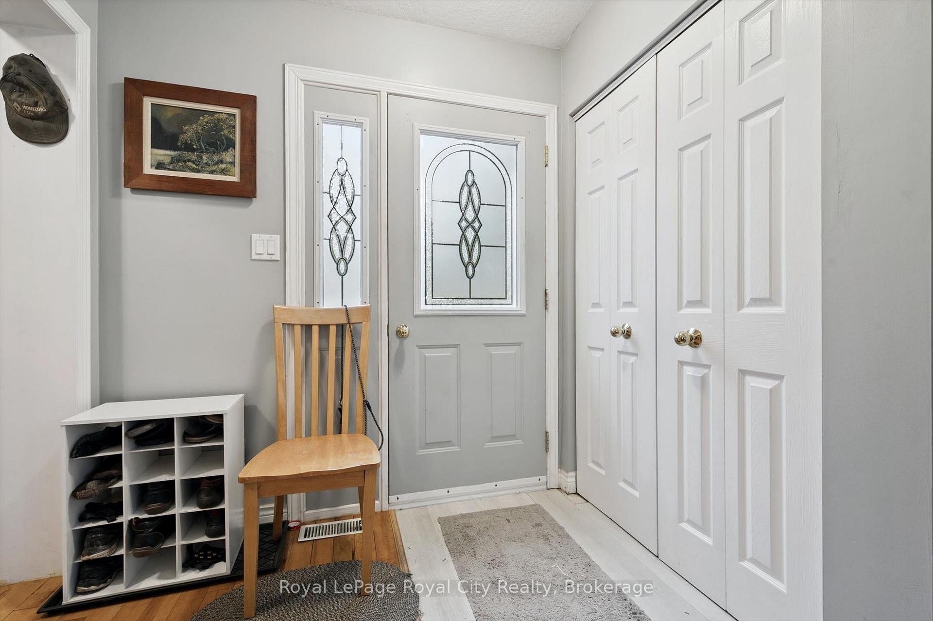 Photo 7 of 10 Spruce Avenue, Puslinch, Rural Puslinch East — HOMEH