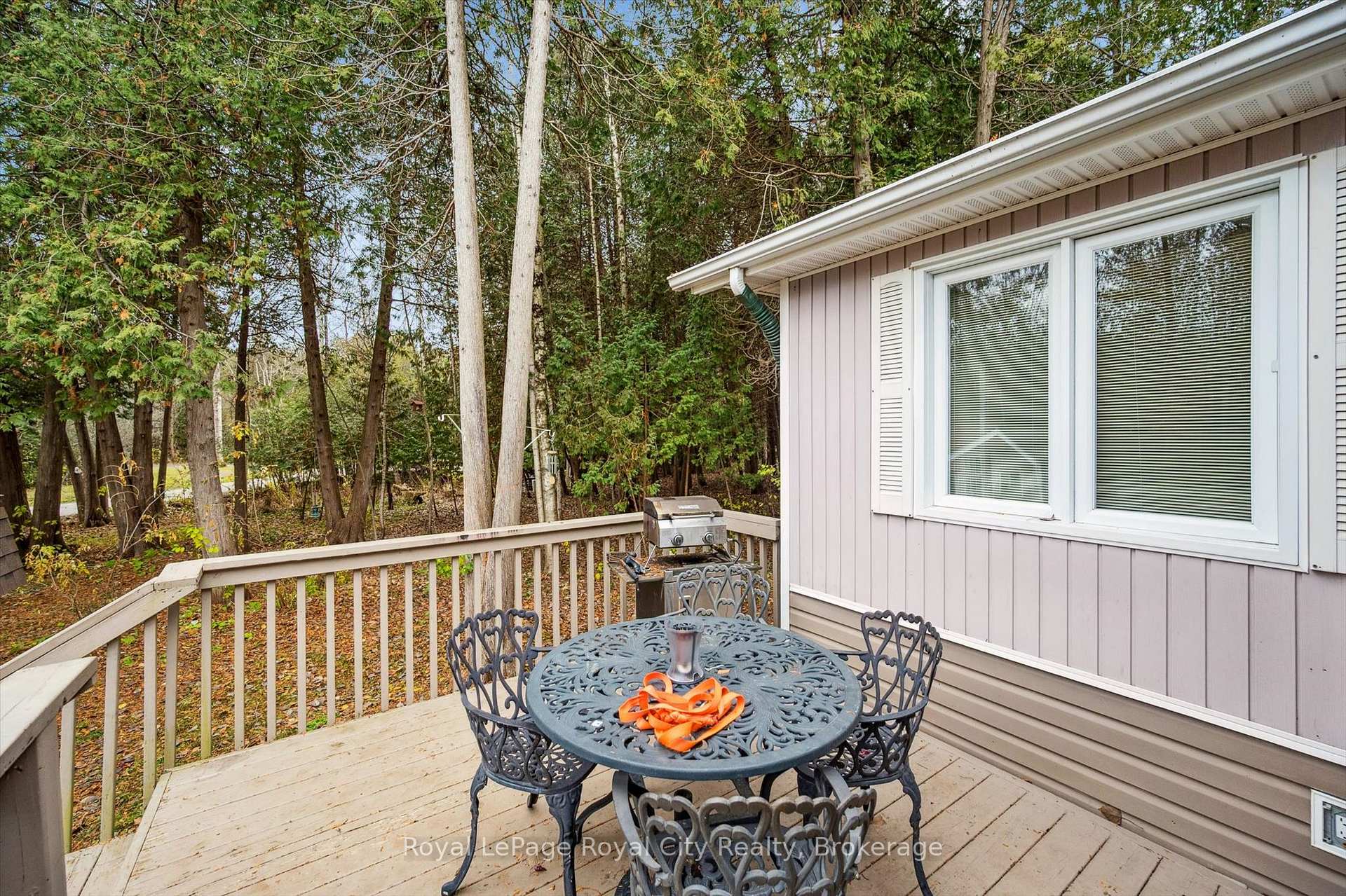 Photo 24 of 10 Spruce Avenue, Puslinch, Rural Puslinch East — HOMEH