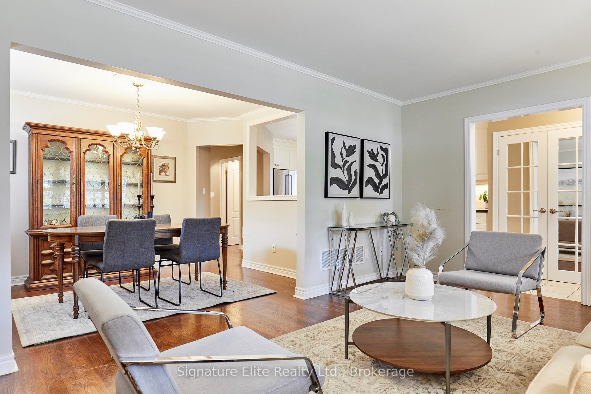 Photo 13 of 10 Bardwell Crescent, Scarborough, Wexford-Maryvale — HOMEH