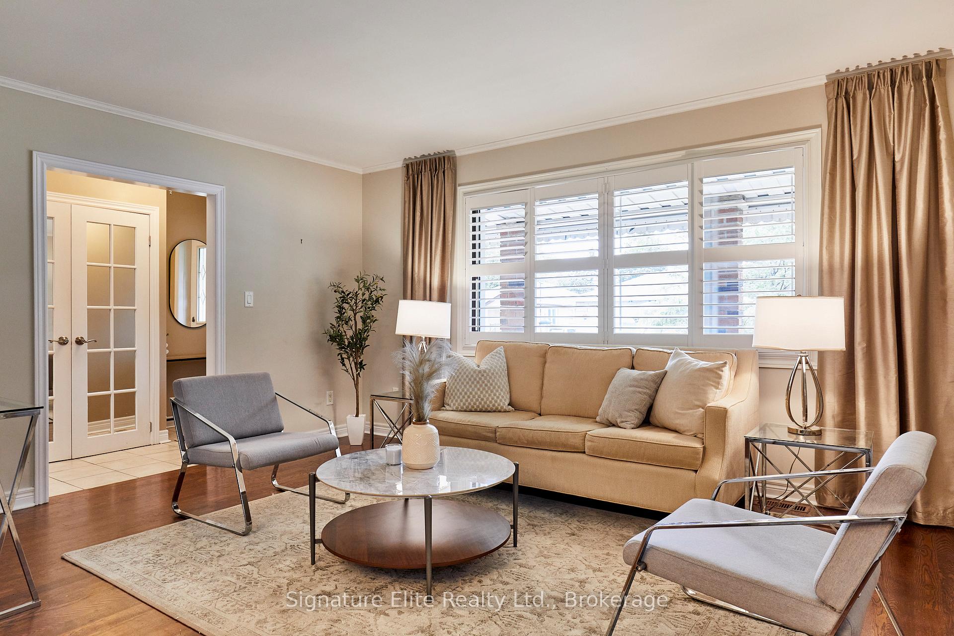 Photo 15 of 10 Bardwell Crescent, Scarborough, Wexford-Maryvale — HOMEH