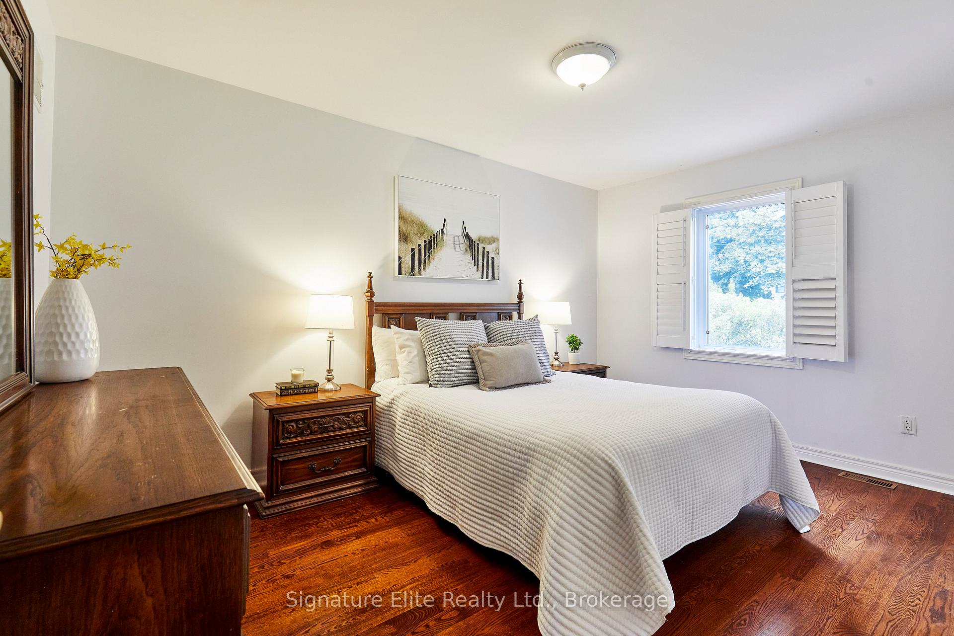Photo 18 of 10 Bardwell Crescent, Scarborough, Wexford-Maryvale — HOMEH