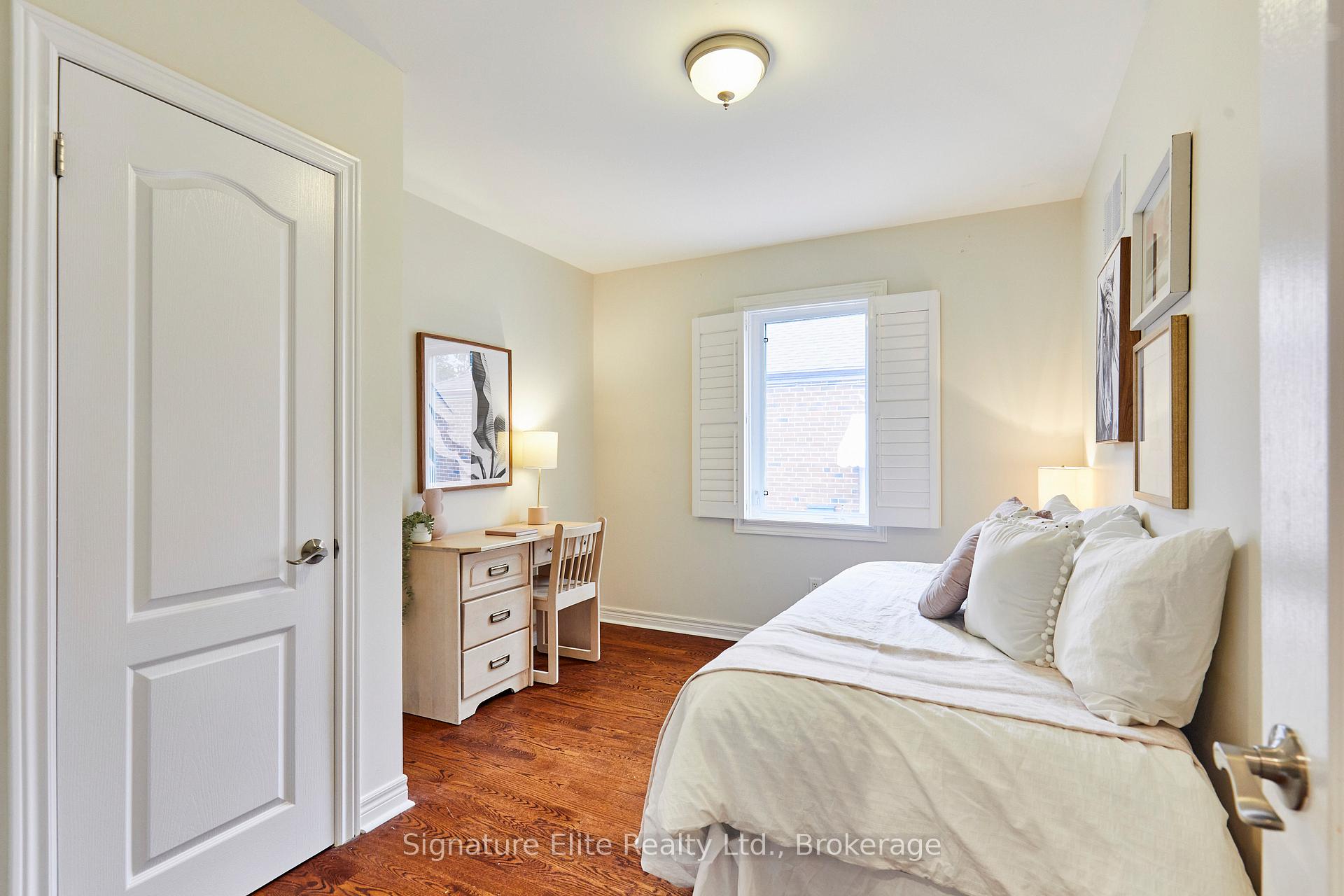 Photo 24 of 10 Bardwell Crescent, Scarborough, Wexford-Maryvale — HOMEH