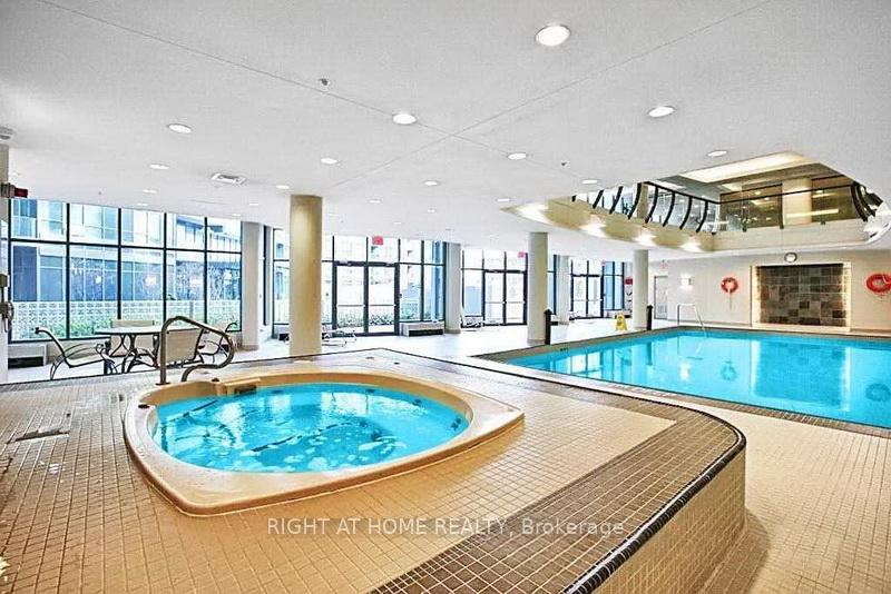 Photo 15 of Unit 3307, 219 Fort York Boulevard, Toronto, Niagara — HOMEH
