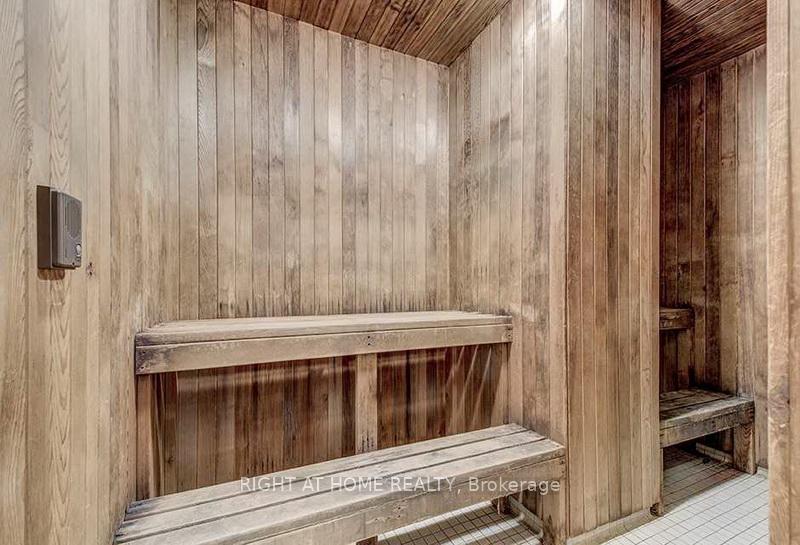 Photo 16 of Unit 3307, 219 Fort York Boulevard, Toronto, Niagara — HOMEH