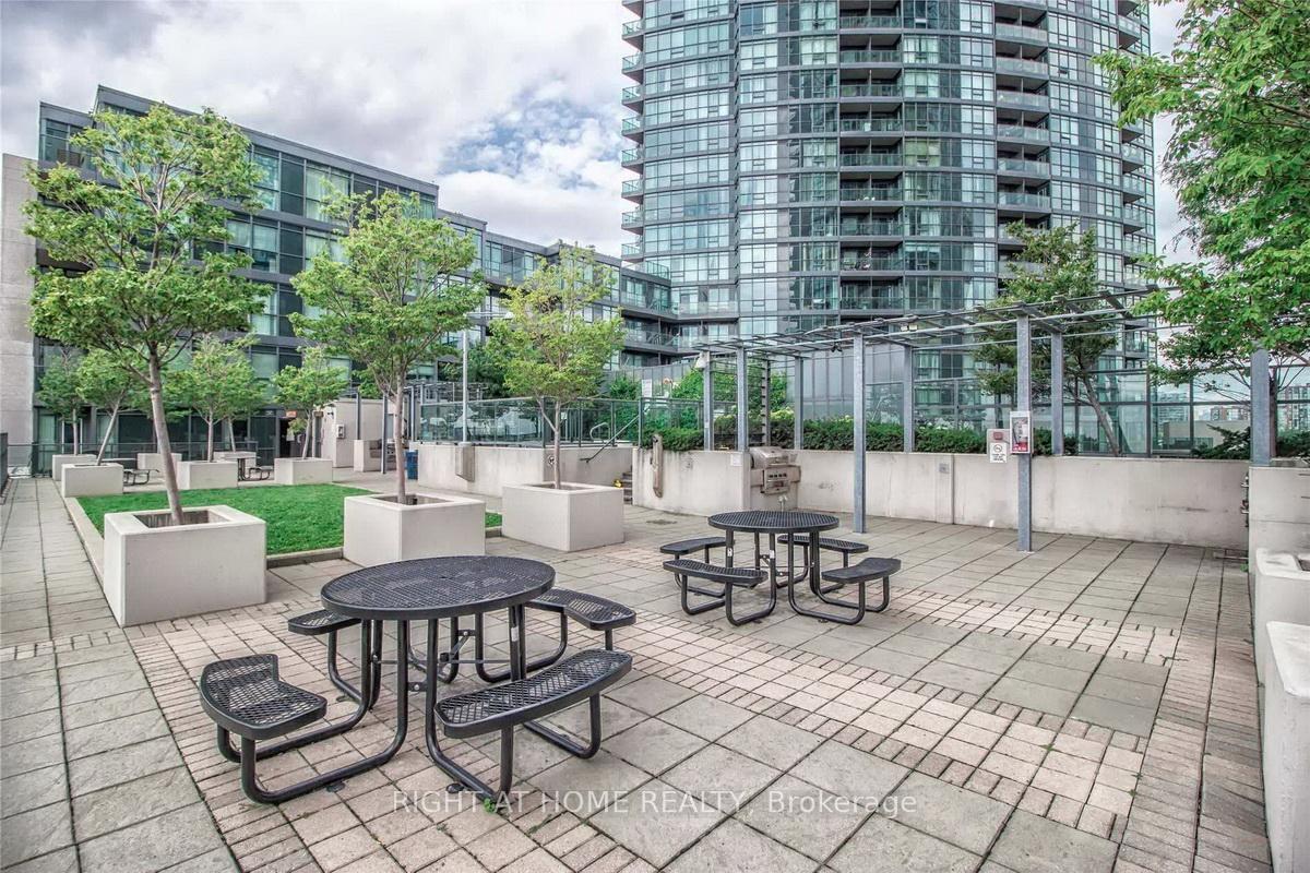 Photo 42 of Unit 3307, 219 Fort York Boulevard, Toronto, Niagara — HOMEH