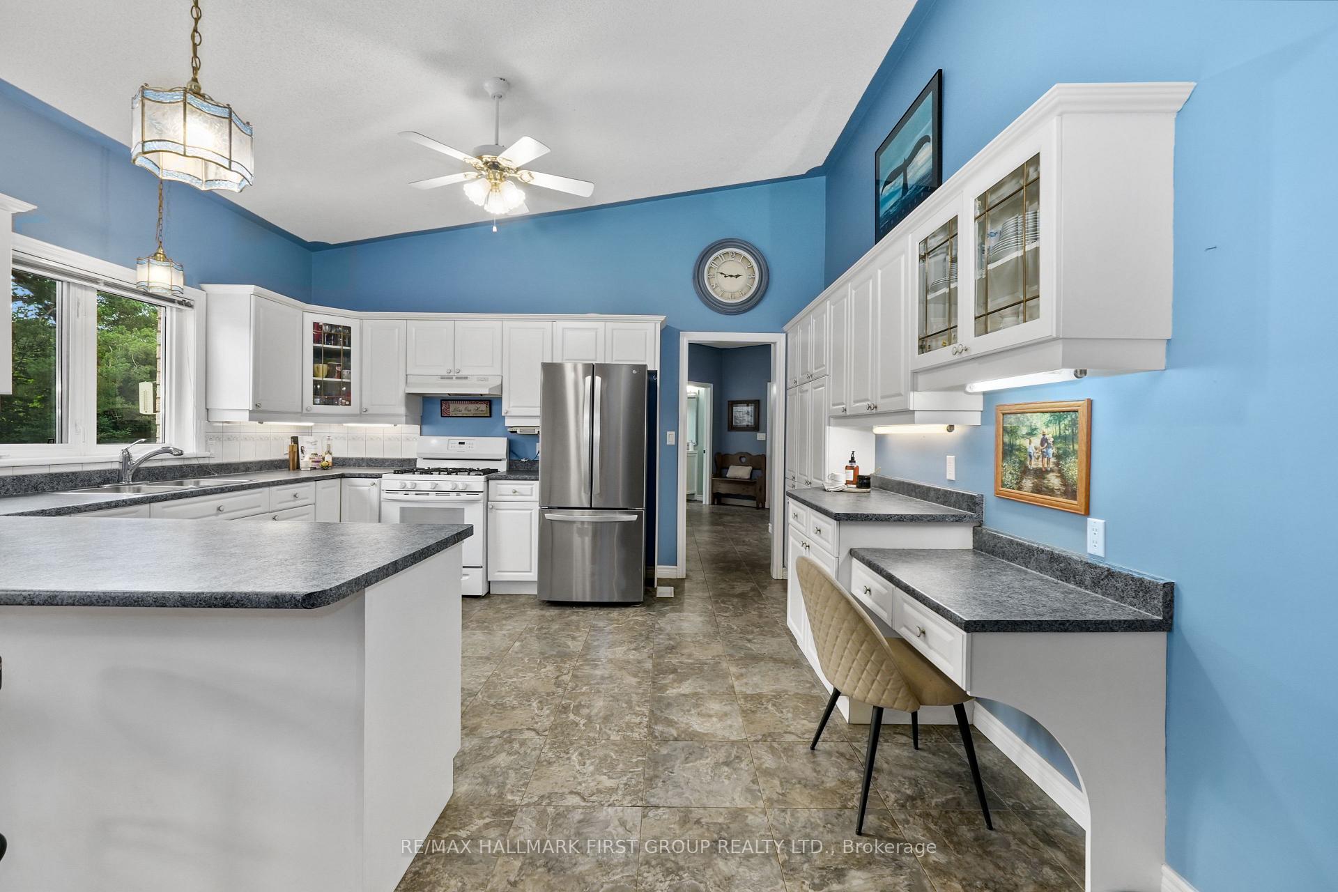 Photo 14 of 3211 Charbrook Crescent, Hamilton Township, Rural Hamilton — HOMEH