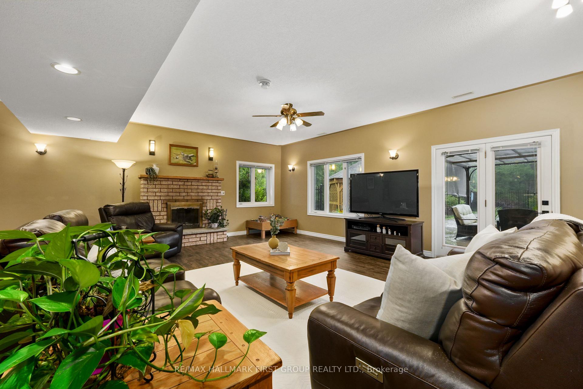 Photo 31 of 3211 Charbrook Crescent, Hamilton Township, Rural Hamilton — HOMEH