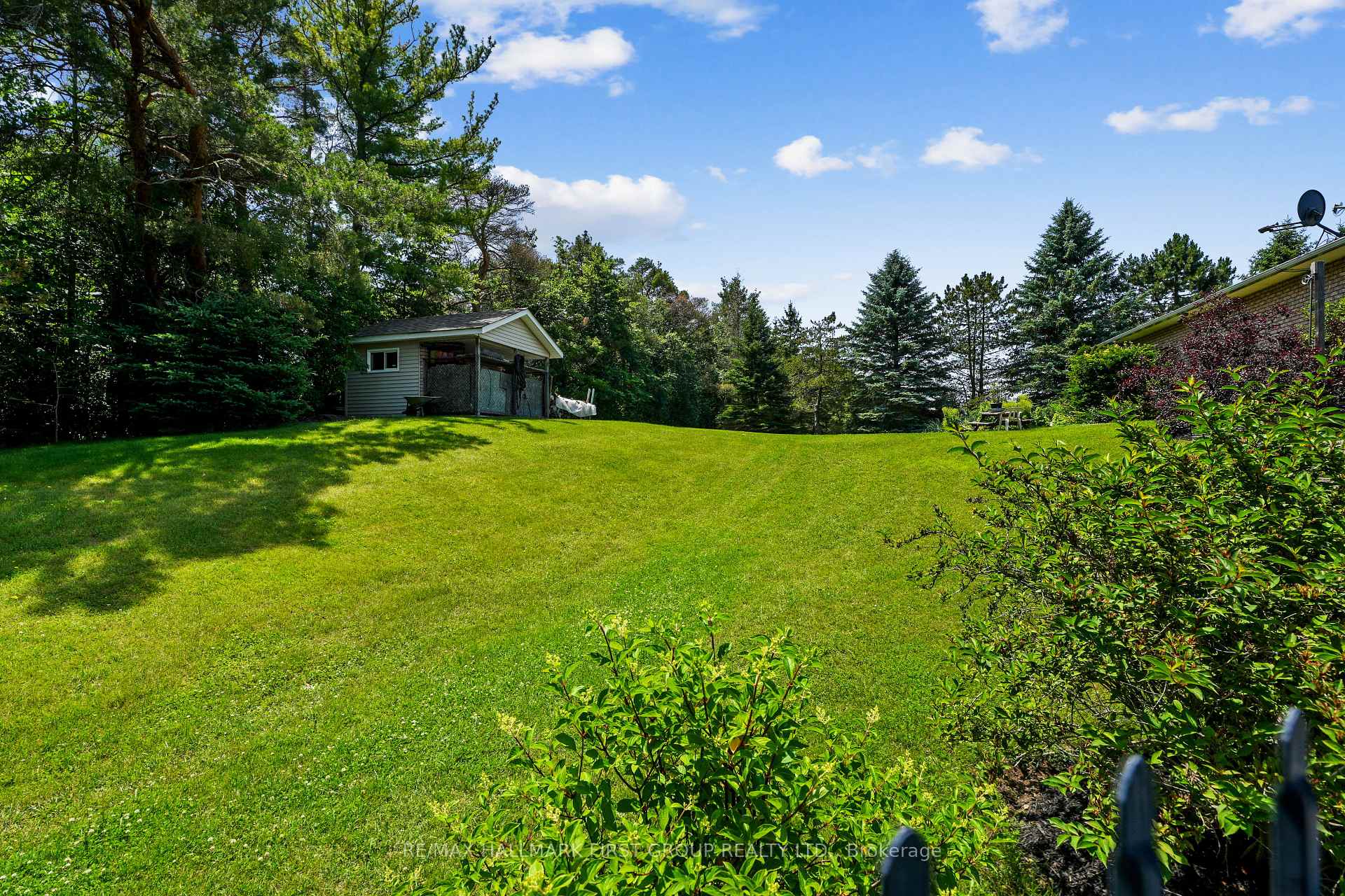 Photo 47 of 3211 Charbrook Crescent, Hamilton Township, Rural Hamilton — HOMEH