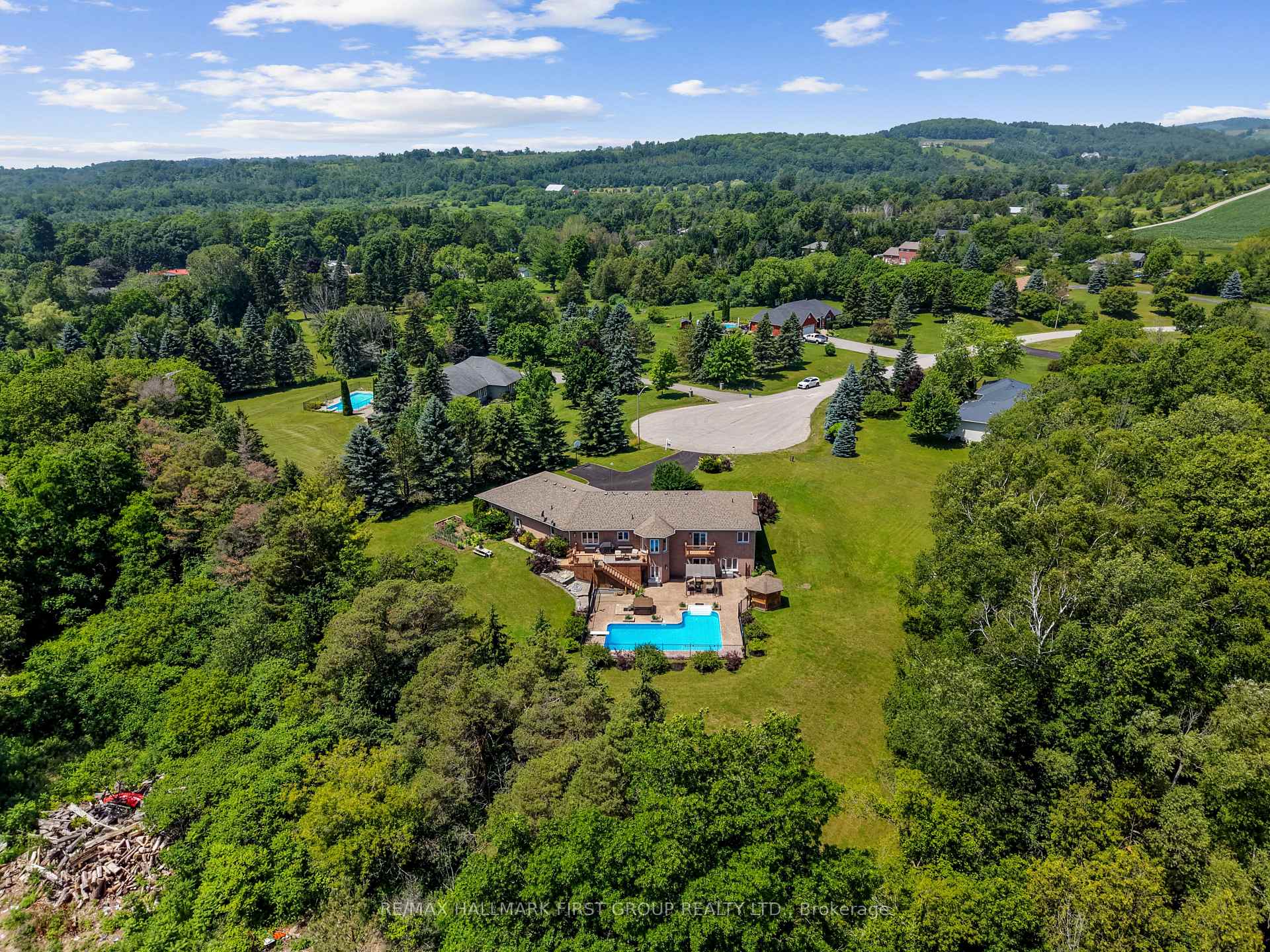 Photo 49 of 3211 Charbrook Crescent, Hamilton Township, Rural Hamilton — HOMEH