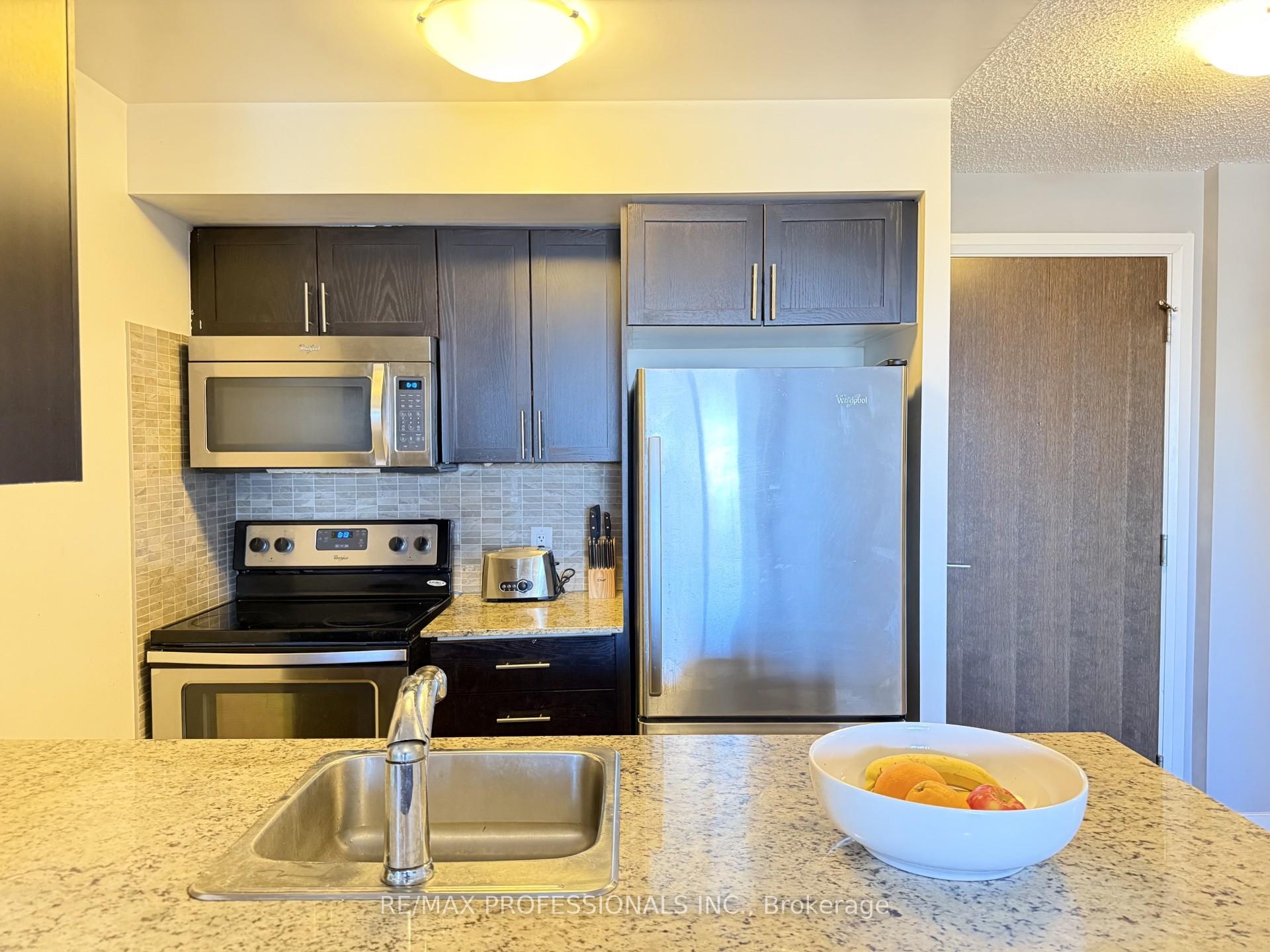 Photo 4 of Unit 1229, 2 Eva Road, Etobicoke, Etobicoke West Mall — HOMEH