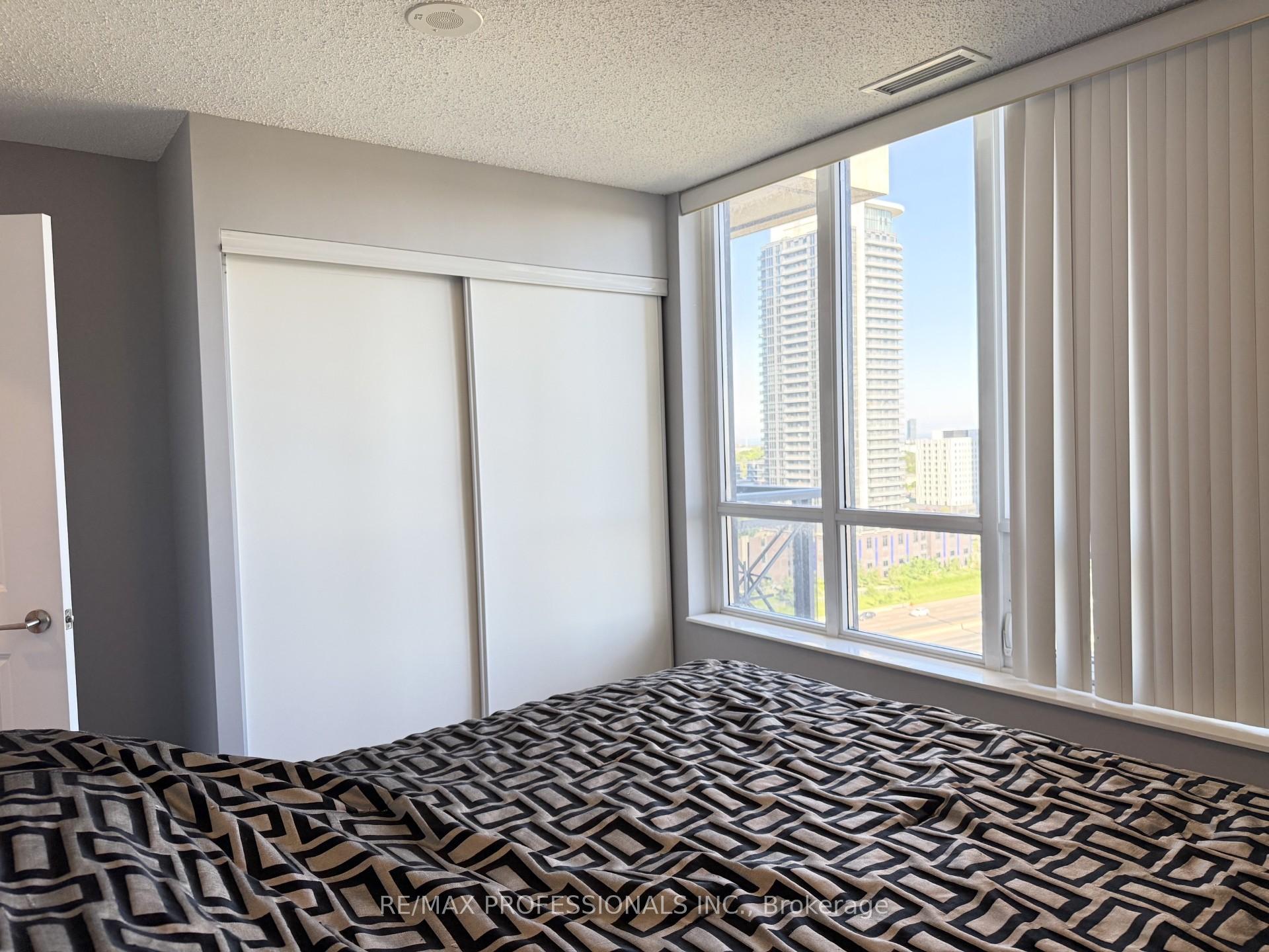 Photo 10 of Unit 1229, 2 Eva Road, Etobicoke, Etobicoke West Mall — HOMEH