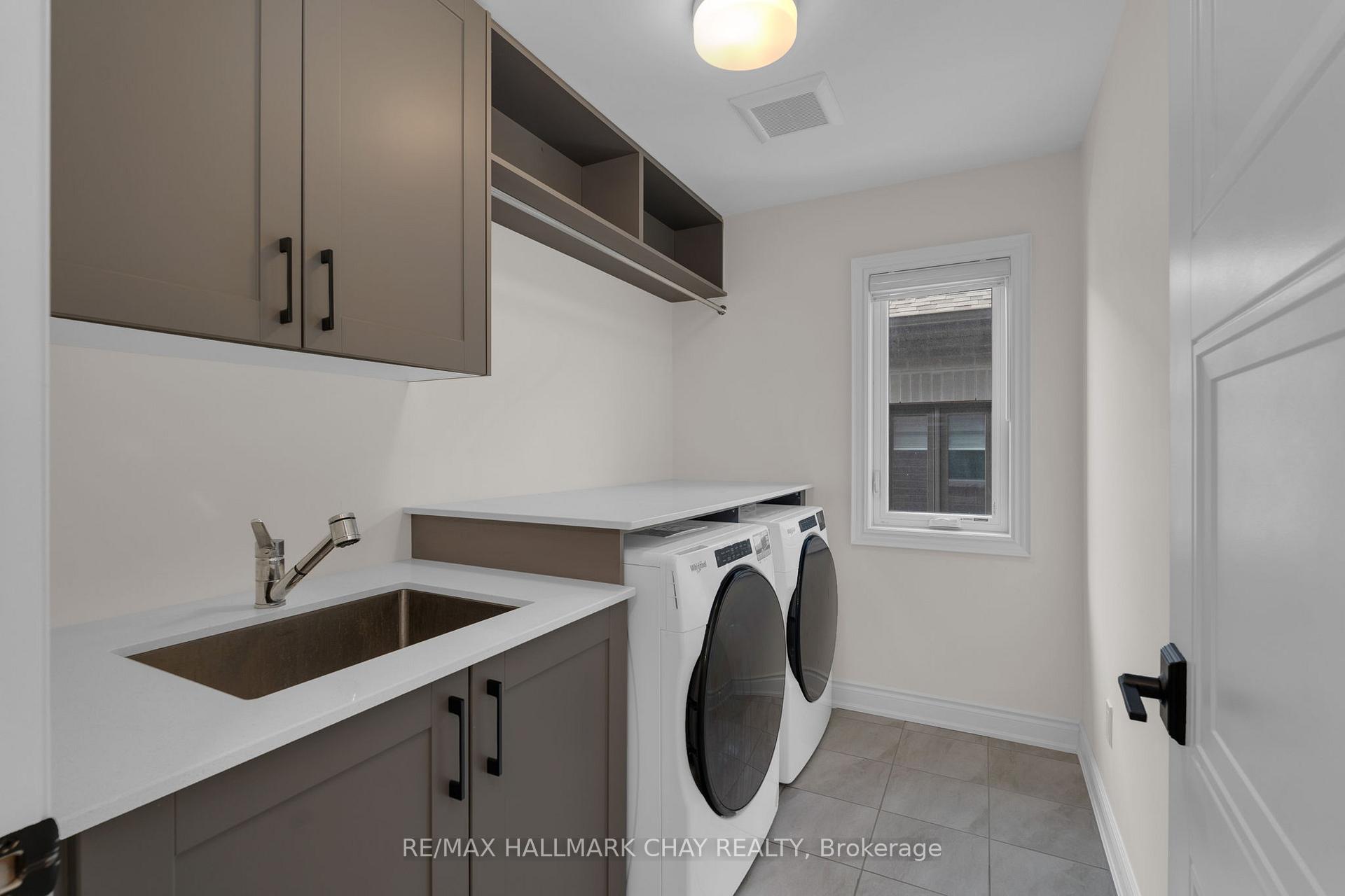 Photo 25 of 4 Periwinkle Road, Springwater, Midhurst — HOMEH