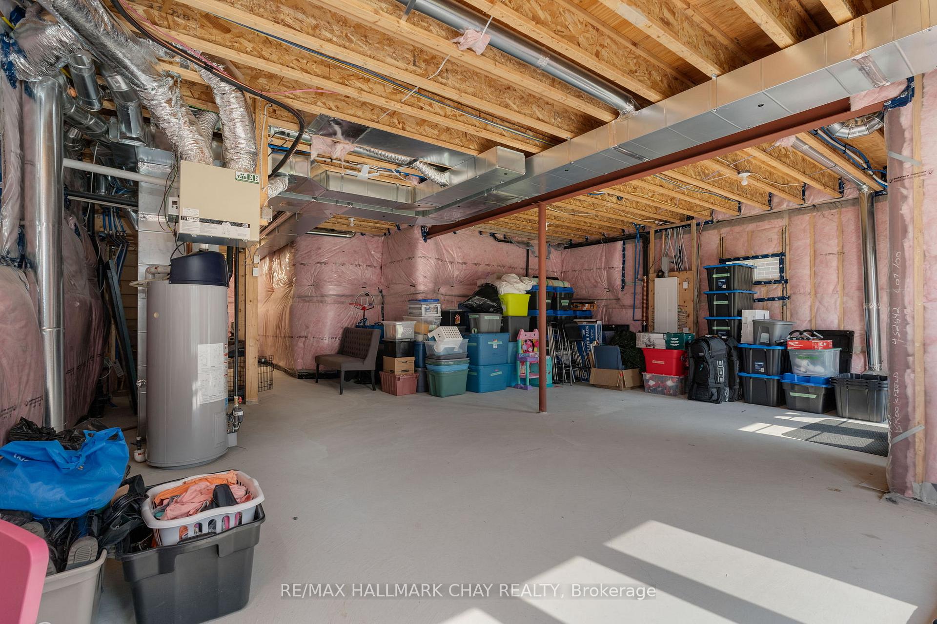 Photo 27 of 4 Periwinkle Road, Springwater, Midhurst — HOMEH