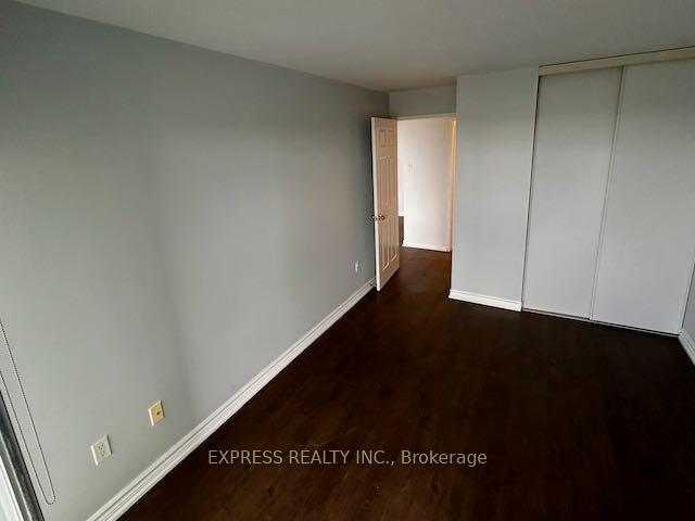 Photo 8 of Unit 1207, 7300 Yonge Street, Vaughan, Crestwood-Springfarm-Yorkhill — HOMEH