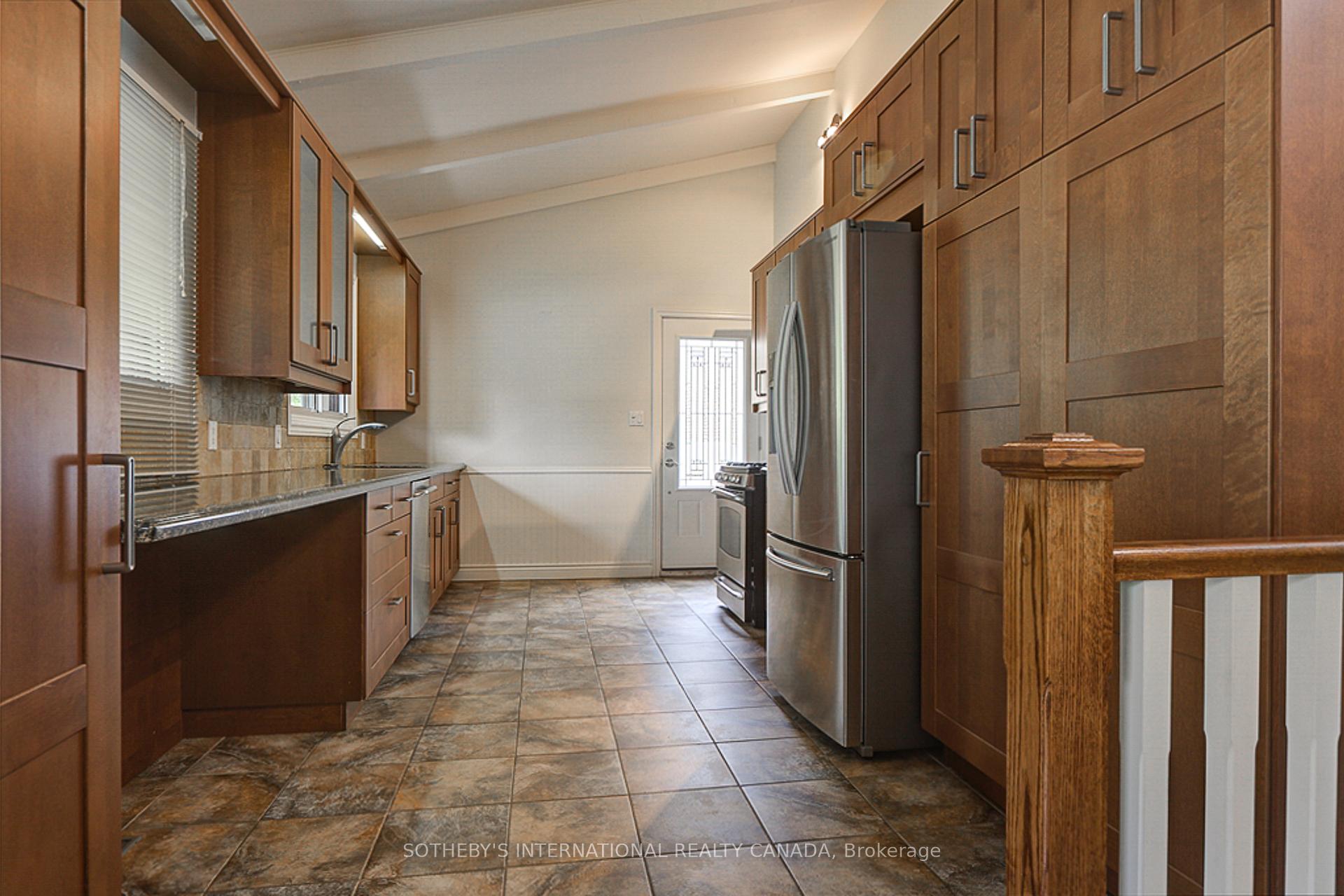 Photo 22 of 339 Bevan Drive, Burlington, Appleby — HOMEH