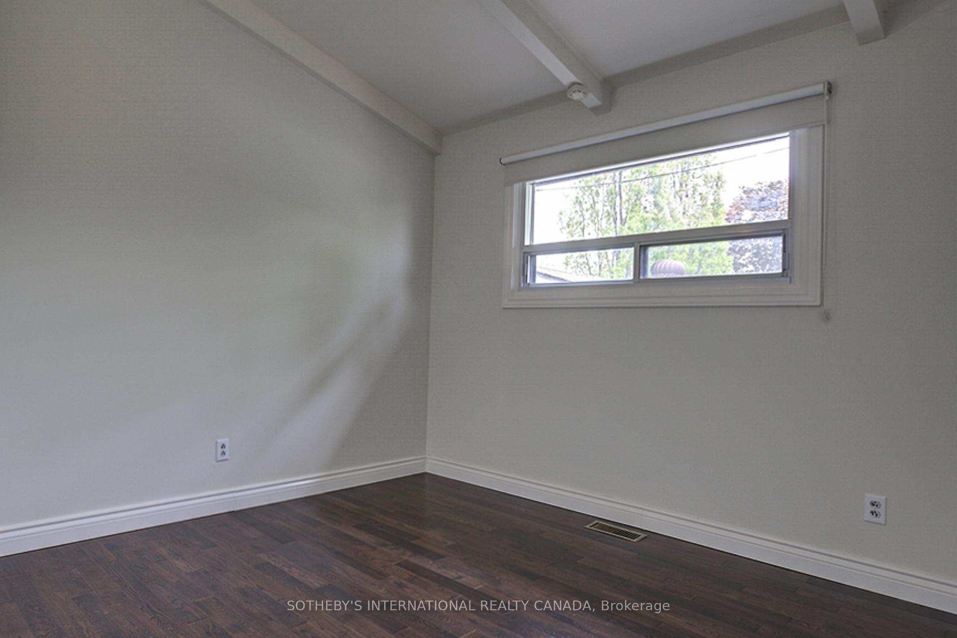 Photo 33 of 339 Bevan Drive, Burlington, Appleby — HOMEH