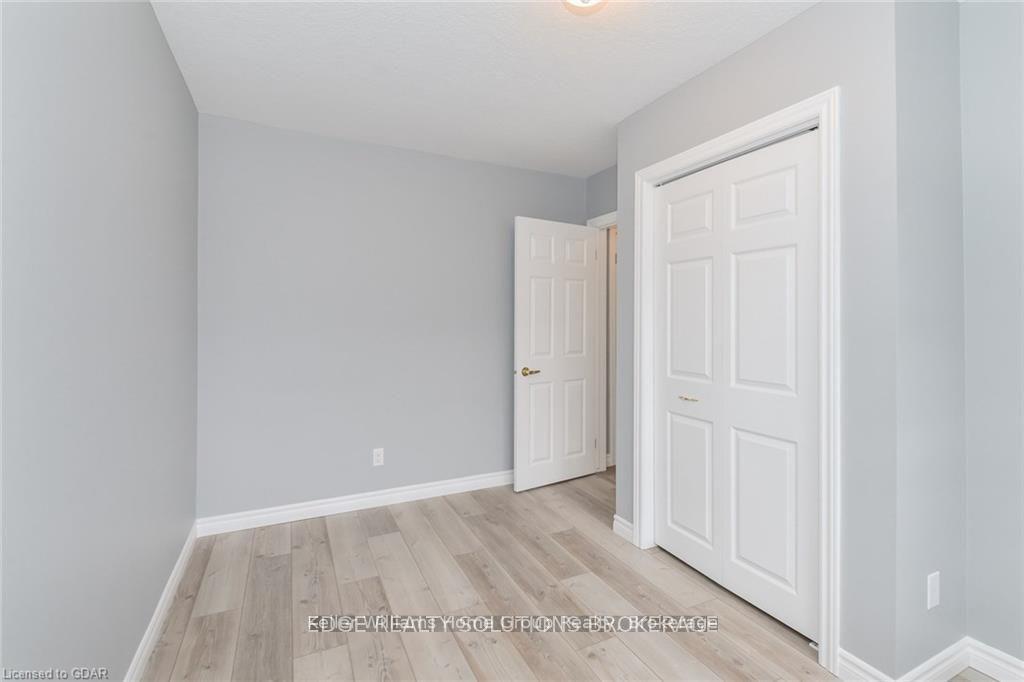 Photo 19 of 130 Forfar Street E, Centre Wellington, Fergus — HOMEH