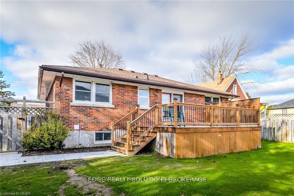 Photo 33 of 130 Forfar Street E, Centre Wellington, Fergus — HOMEH