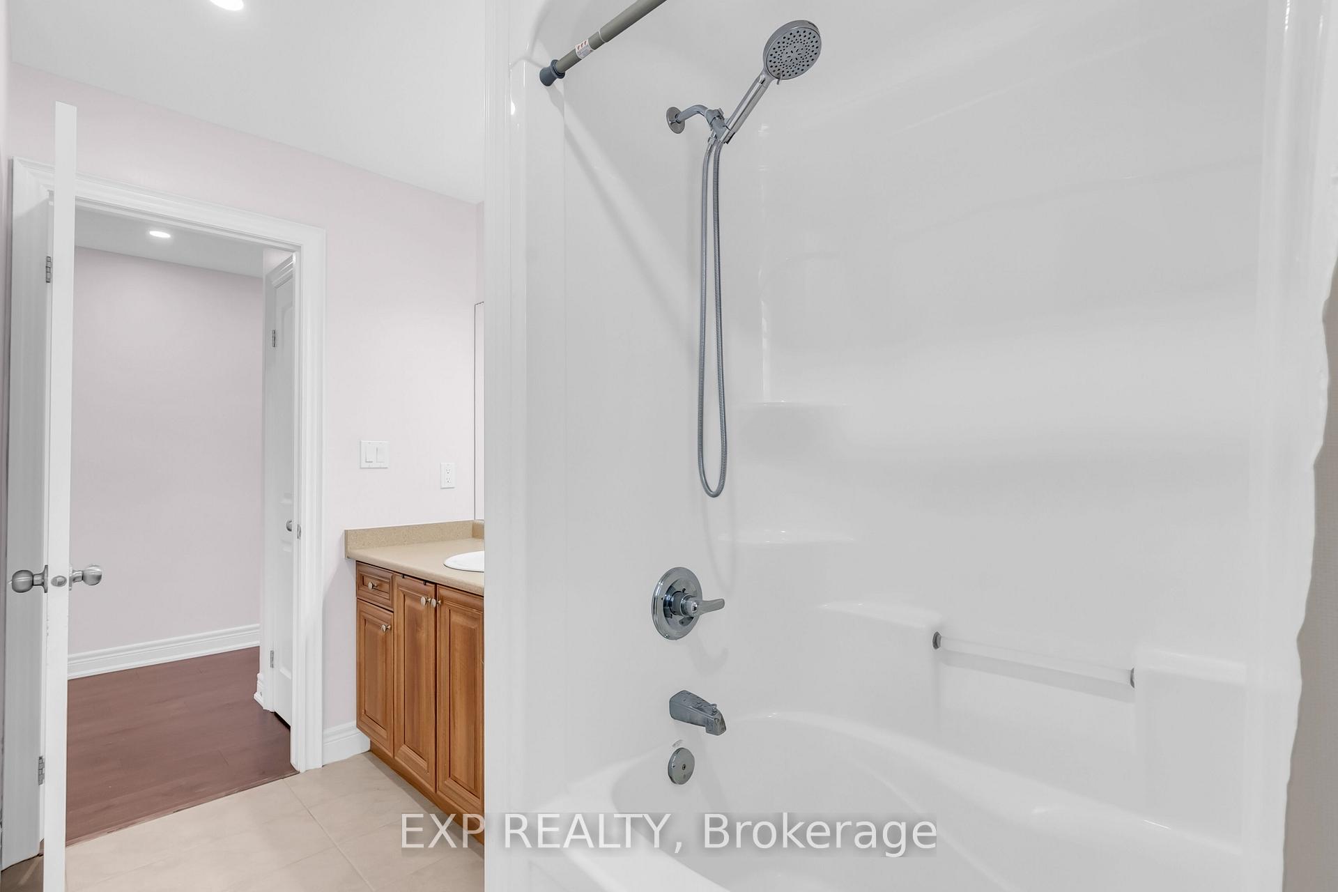 Photo 37 of 92 Desoto Drive, Hamilton, Jerome — HOMEH