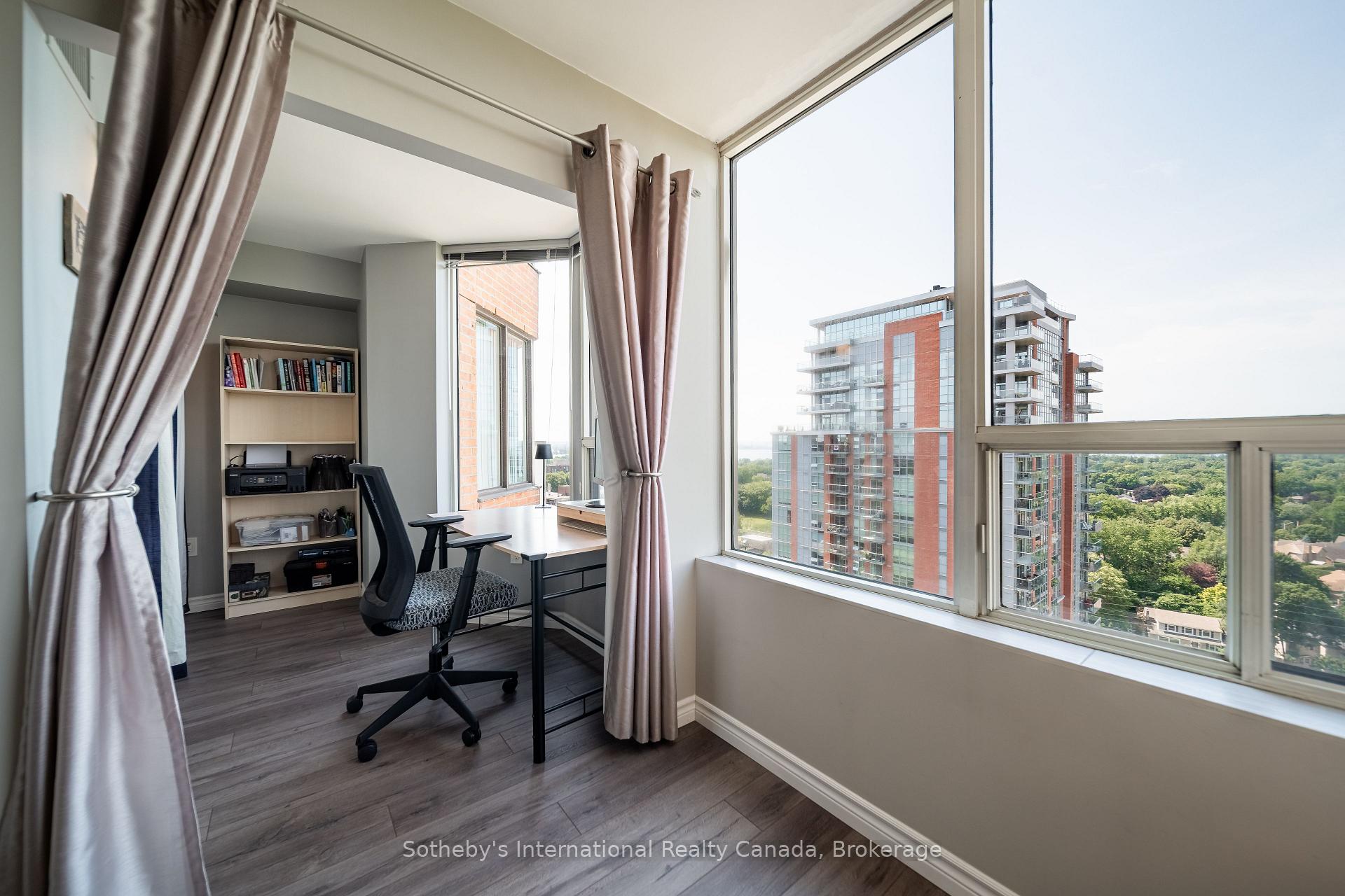 Photo 13 of Unit 1910, 1270 Maple Crossing Boulevard, Burlington, Brant — HOMEH