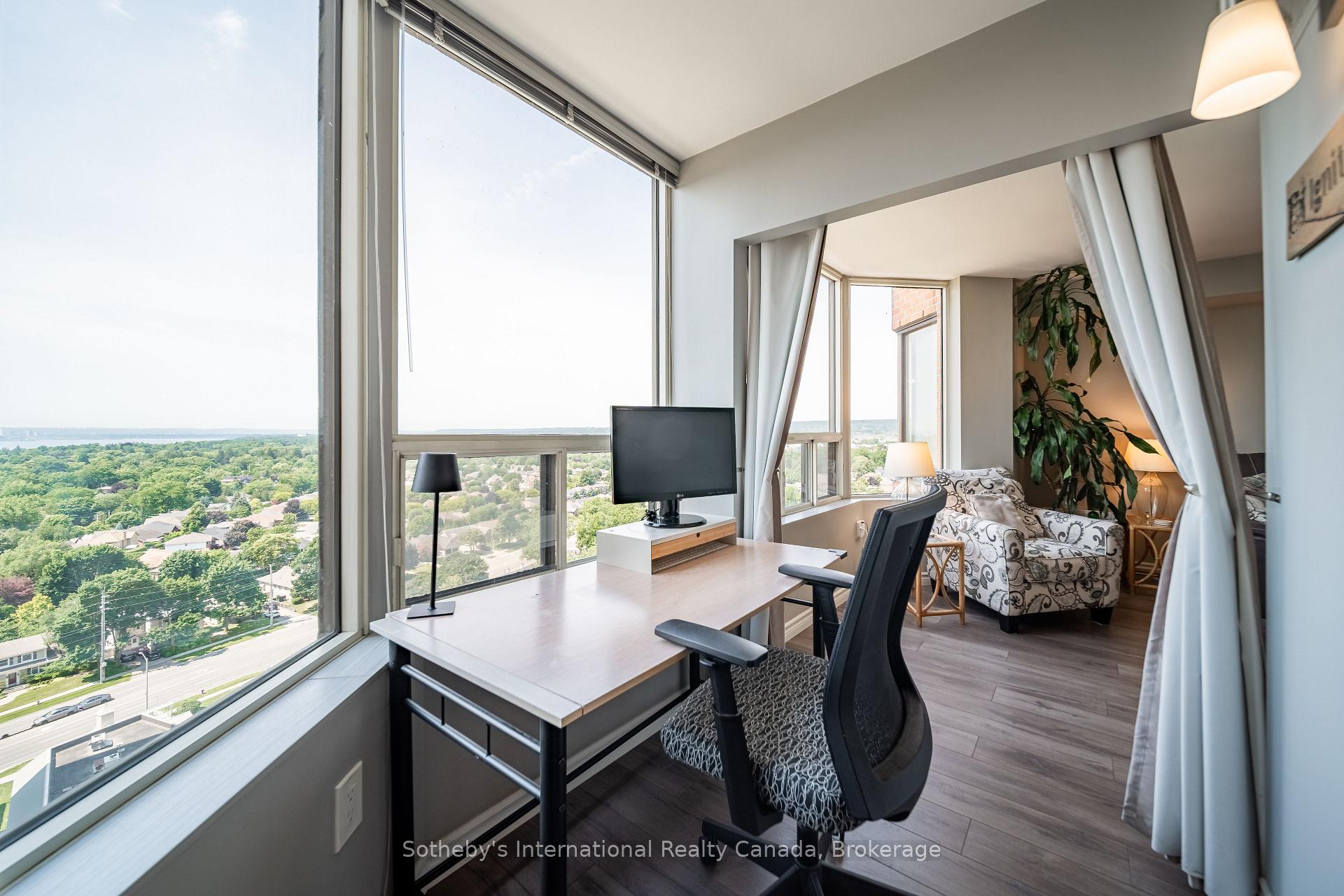 Photo 15 of Unit 1910, 1270 Maple Crossing Boulevard, Burlington, Brant — HOMEH