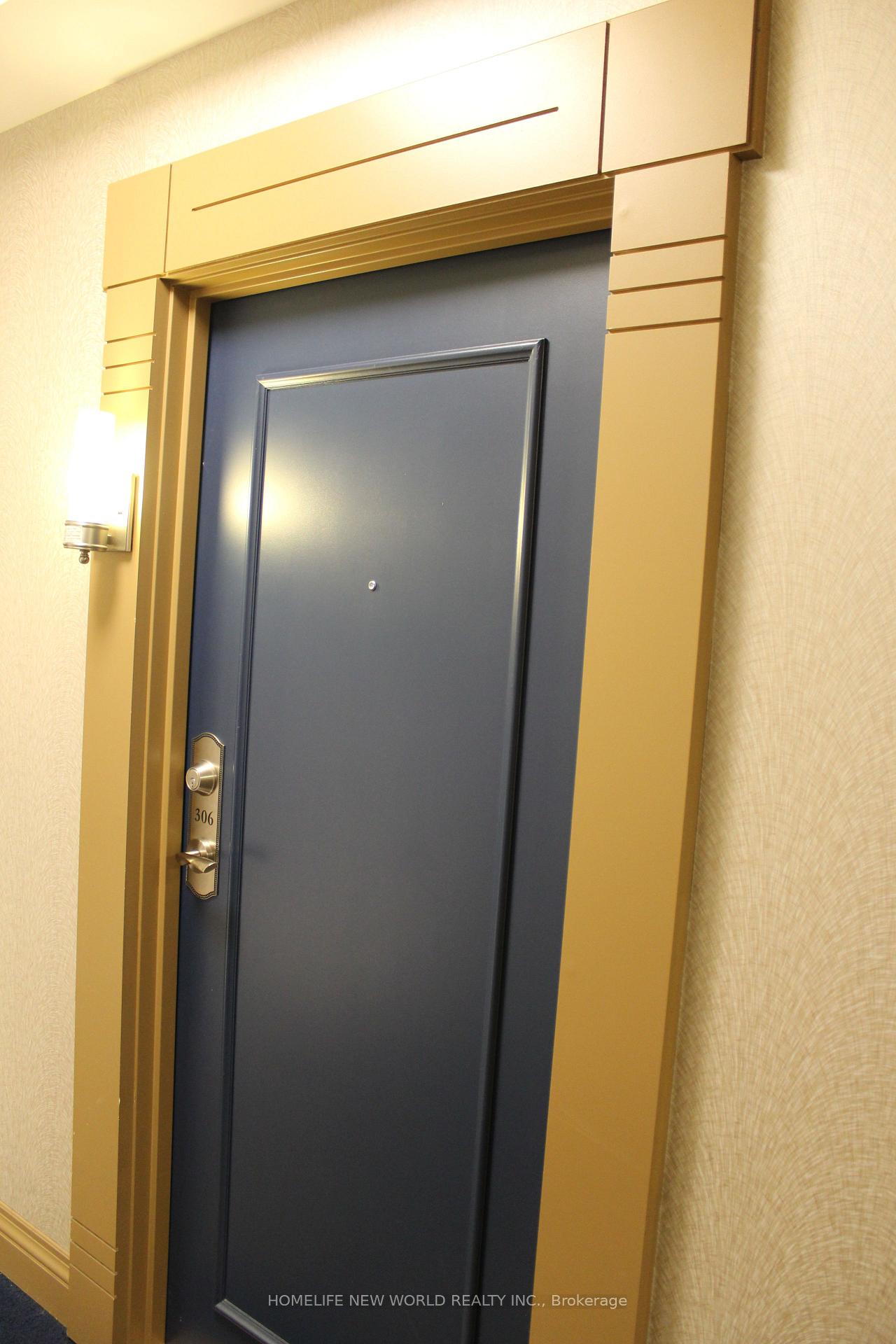 Photo 10 of Unit C306, 38 Cedarland Drive, Markham, Unionville — HOMEH