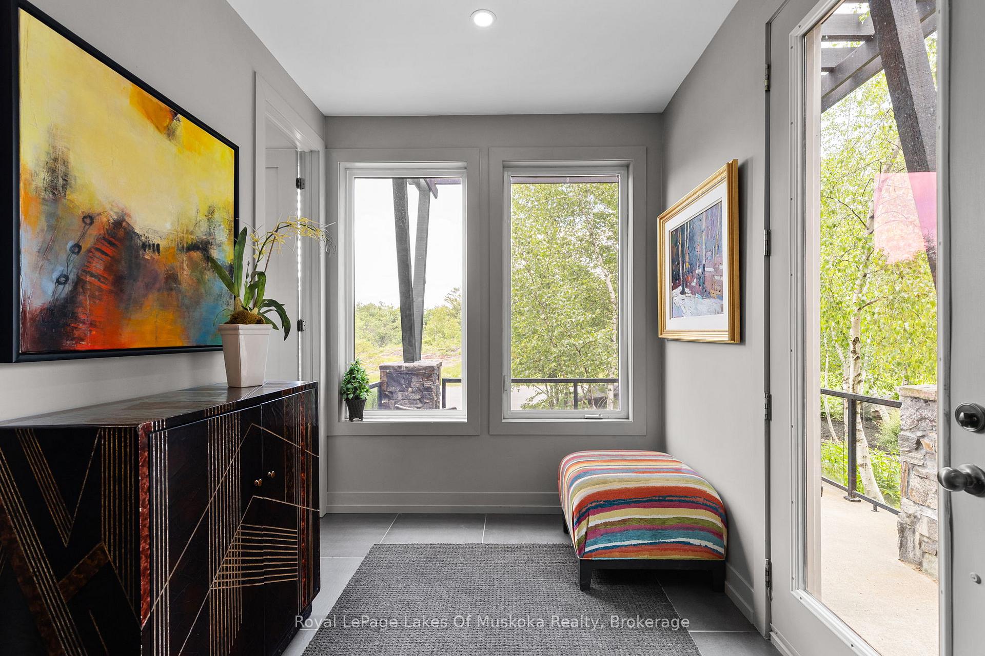 Photo 2 of 76 Carrick Trail, Gravenhurst, Muskoka (S) — HOMEH