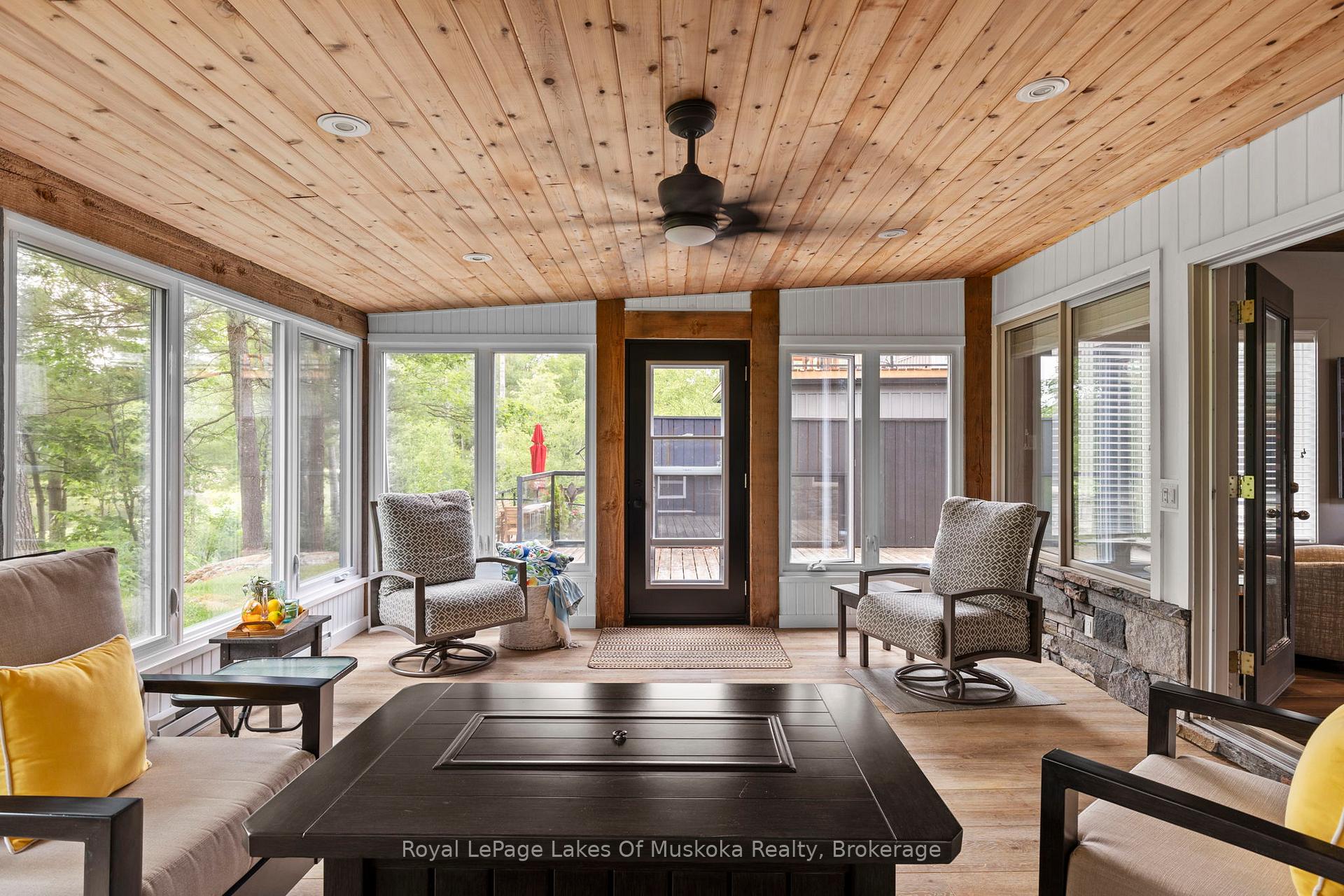 Photo 20 of 76 Carrick Trail, Gravenhurst, Muskoka (S) — HOMEH