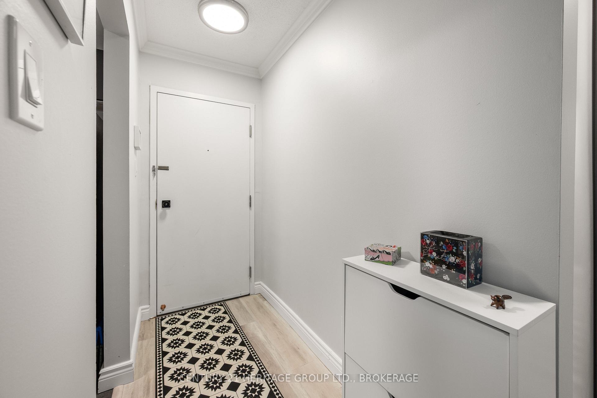 Photo 8 of Unit 114, 573 Armstrong Road E, Kingston, West of Sir John A. Blvd — HOMEH