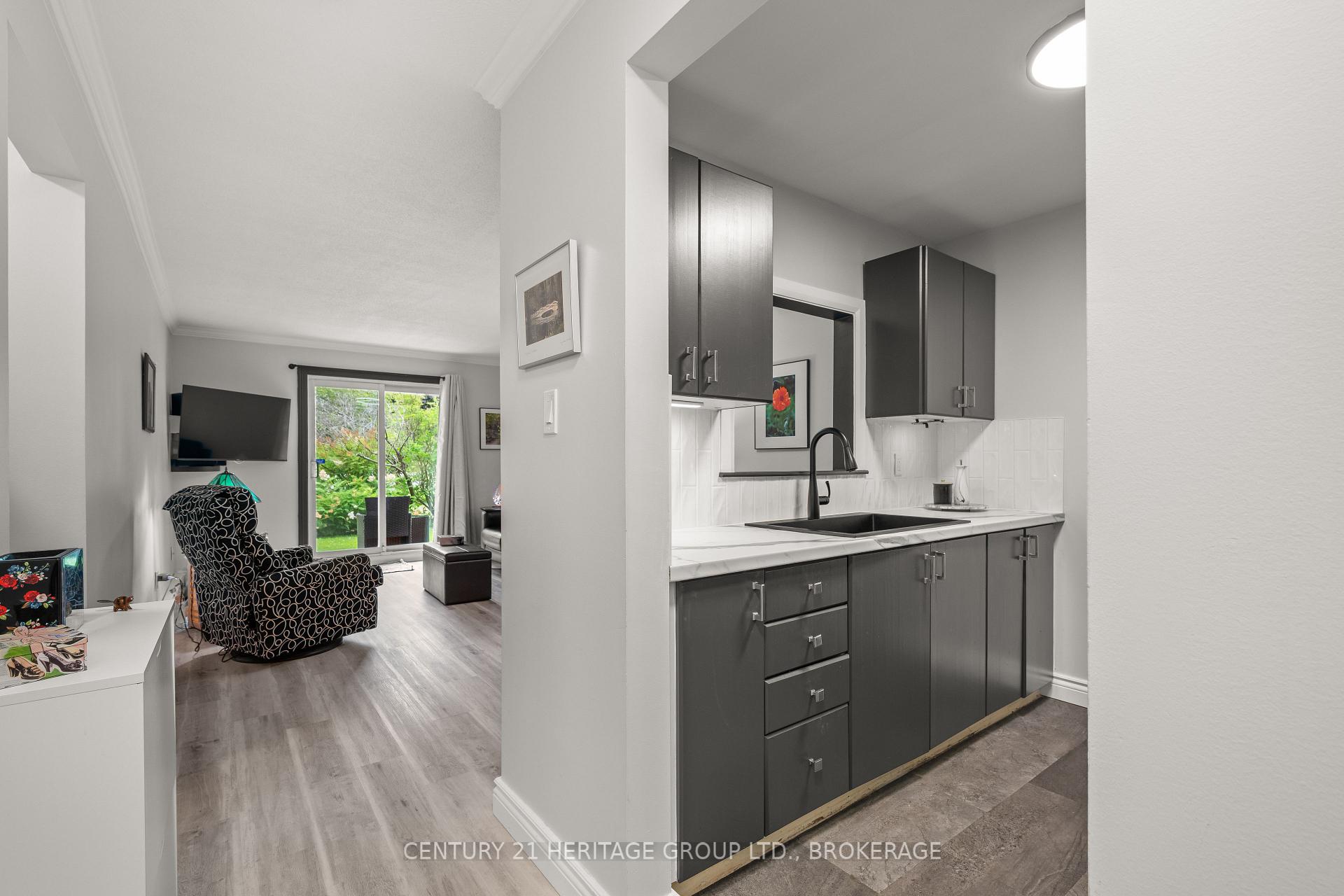 Photo 12 of Unit 114, 573 Armstrong Road E, Kingston, West of Sir John A. Blvd — HOMEH