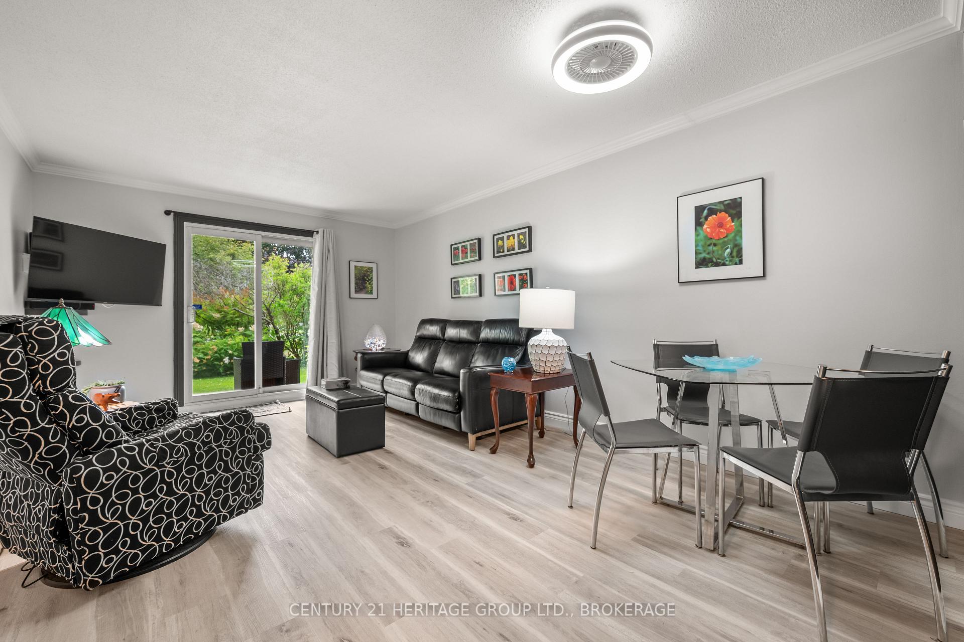 Photo 13 of Unit 114, 573 Armstrong Road E, Kingston, West of Sir John A. Blvd — HOMEH